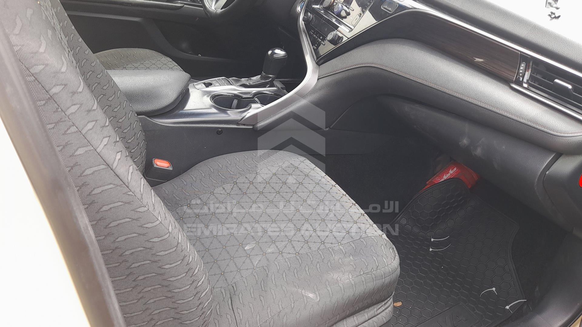 2019 TOYOTA CAMRY VIN: JTNB29HK2K3014492