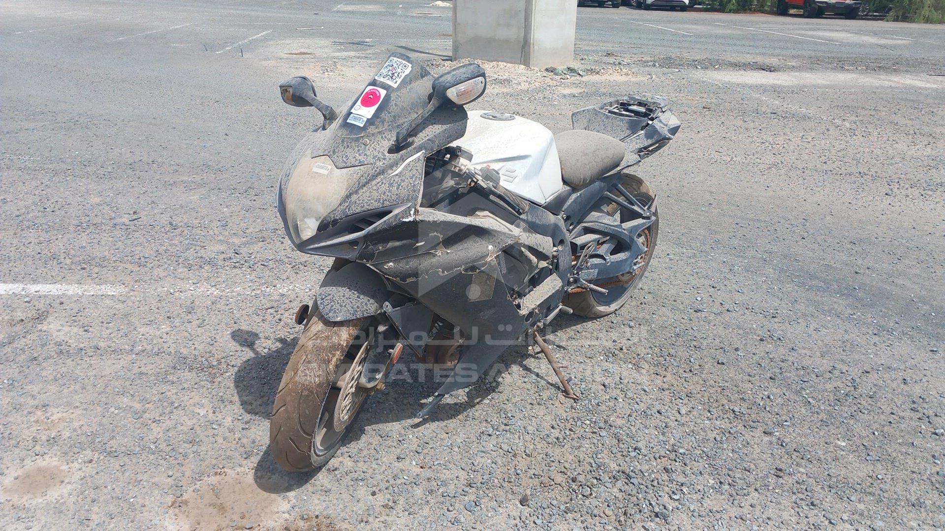 2013 SUZUKI MOTORBIKE VIN: JS1GN7FA9D2100708