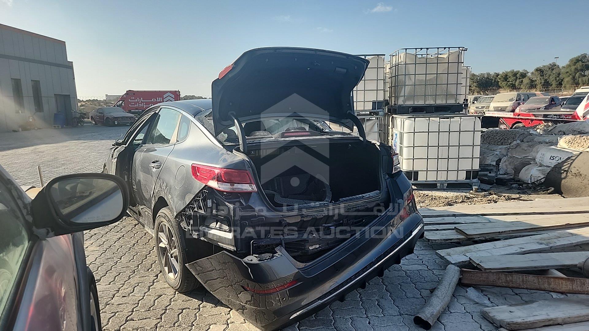 2020 KIA OPTIMA VIN: 5XXGT4L36LG385540