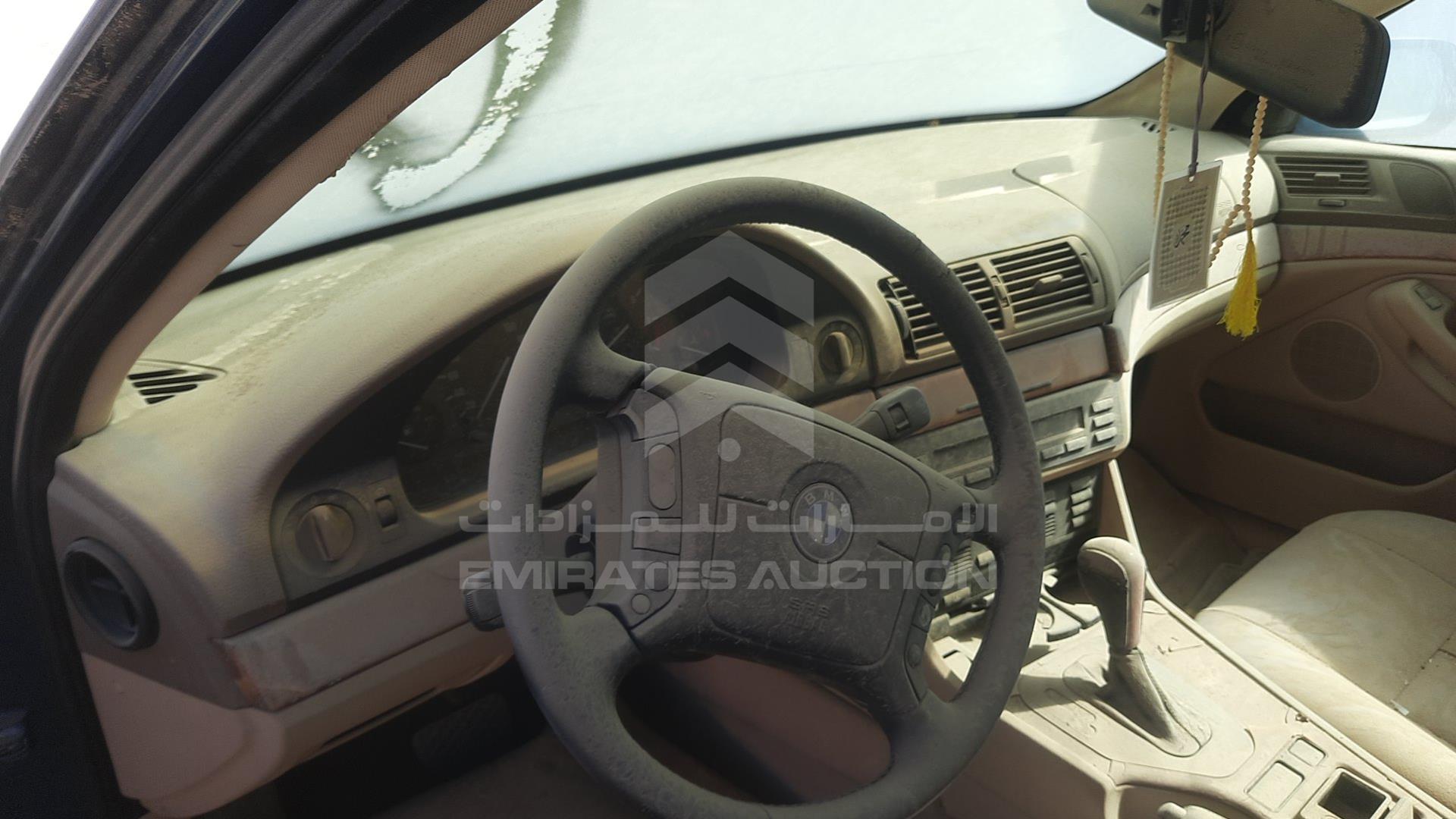 0 BMW --- VIN: WBADD6107WBR48882