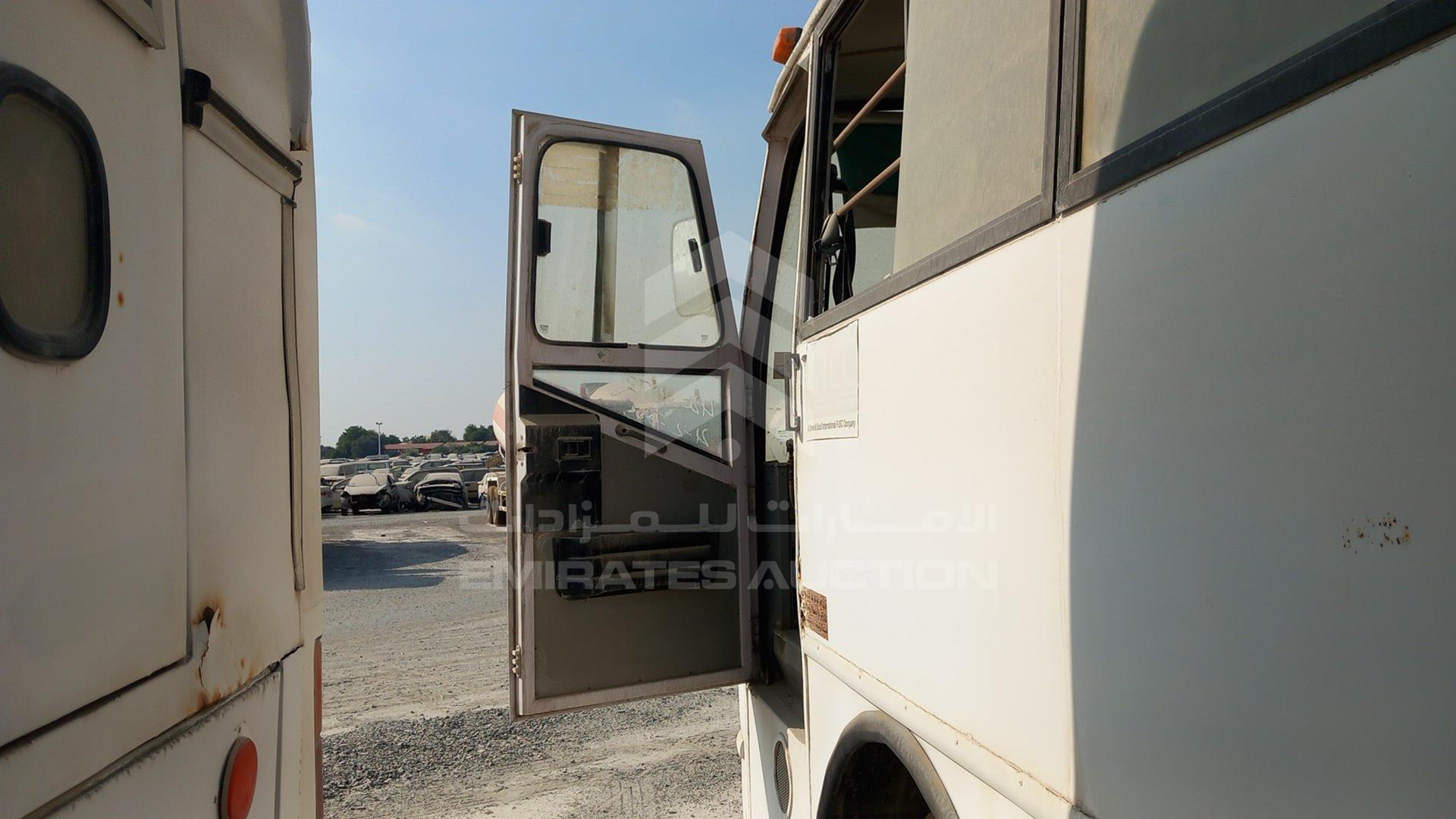 2008 ASHOK LEYLAND FALCON VIN: MB1PBEJA582127638