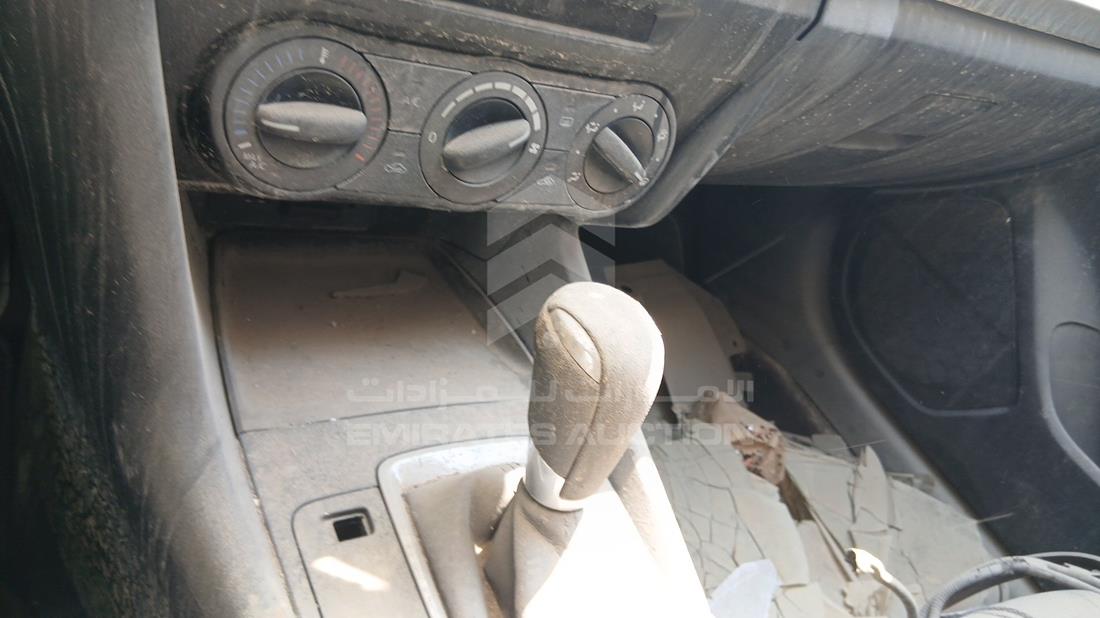 2017 Mazda 3 - Scrap without document — Gear View — Photo 16