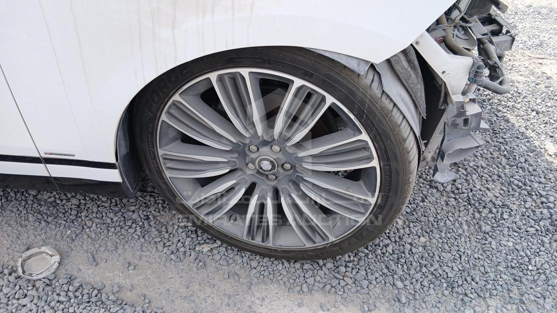 2018 Range Rover Velar — Front Right Tyre — Photo 28