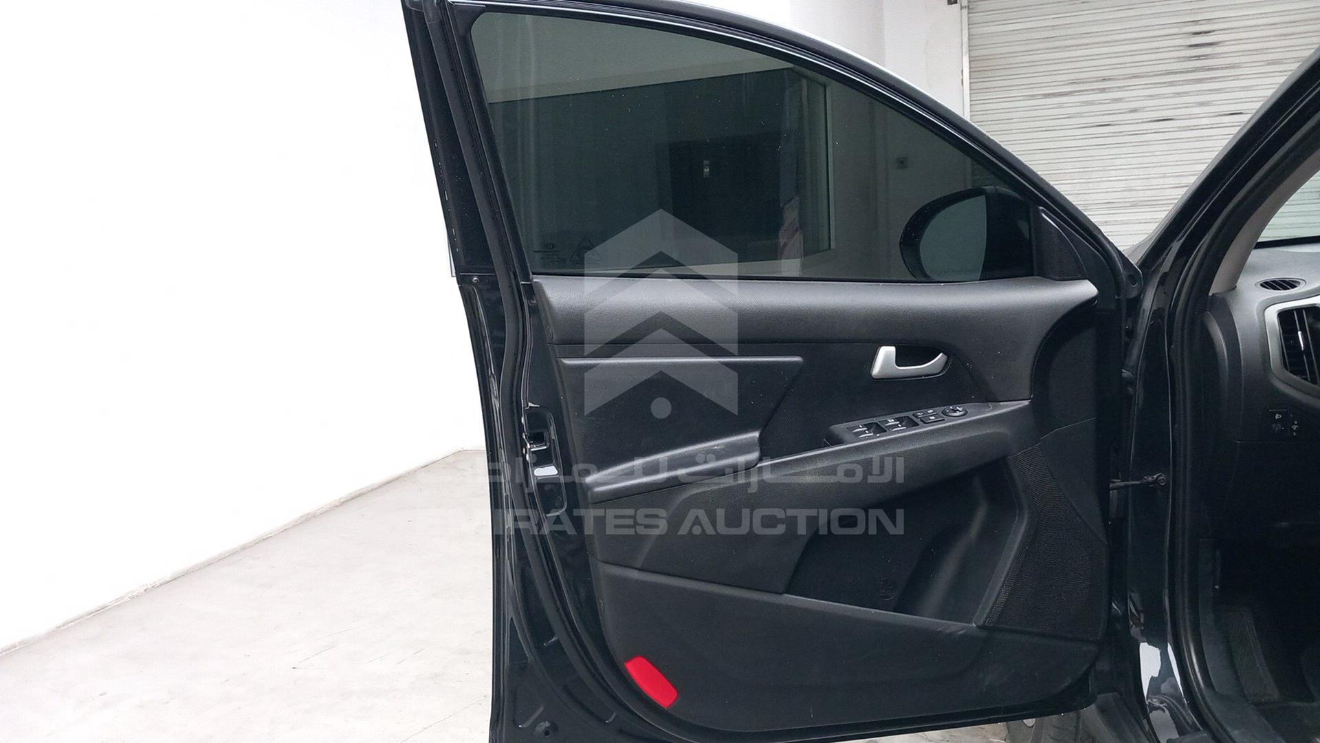 2015 KIA SPORTAGE VIN: U5YPB81A3FL602660