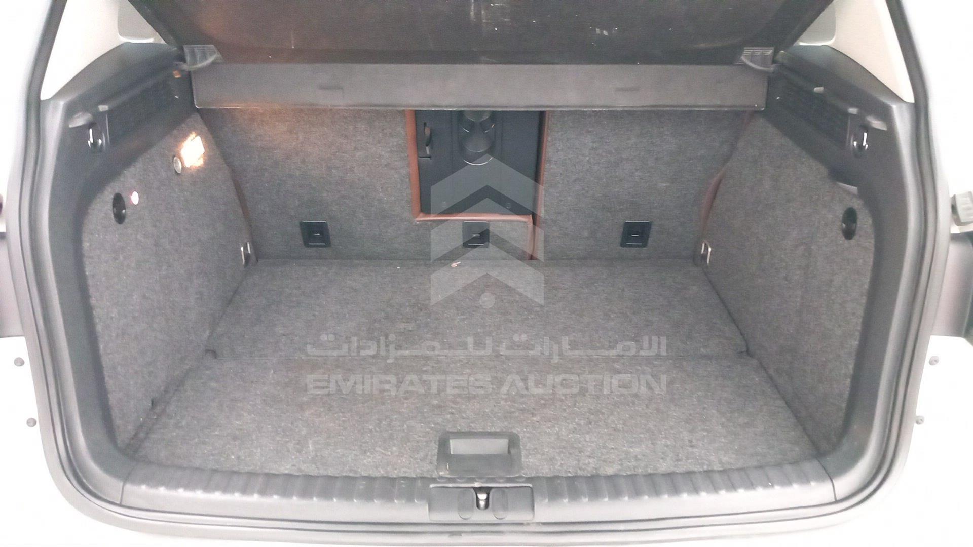 2016 VOLKSWAGEN TIGUAN VIN: WVGDE2AX1GW544858