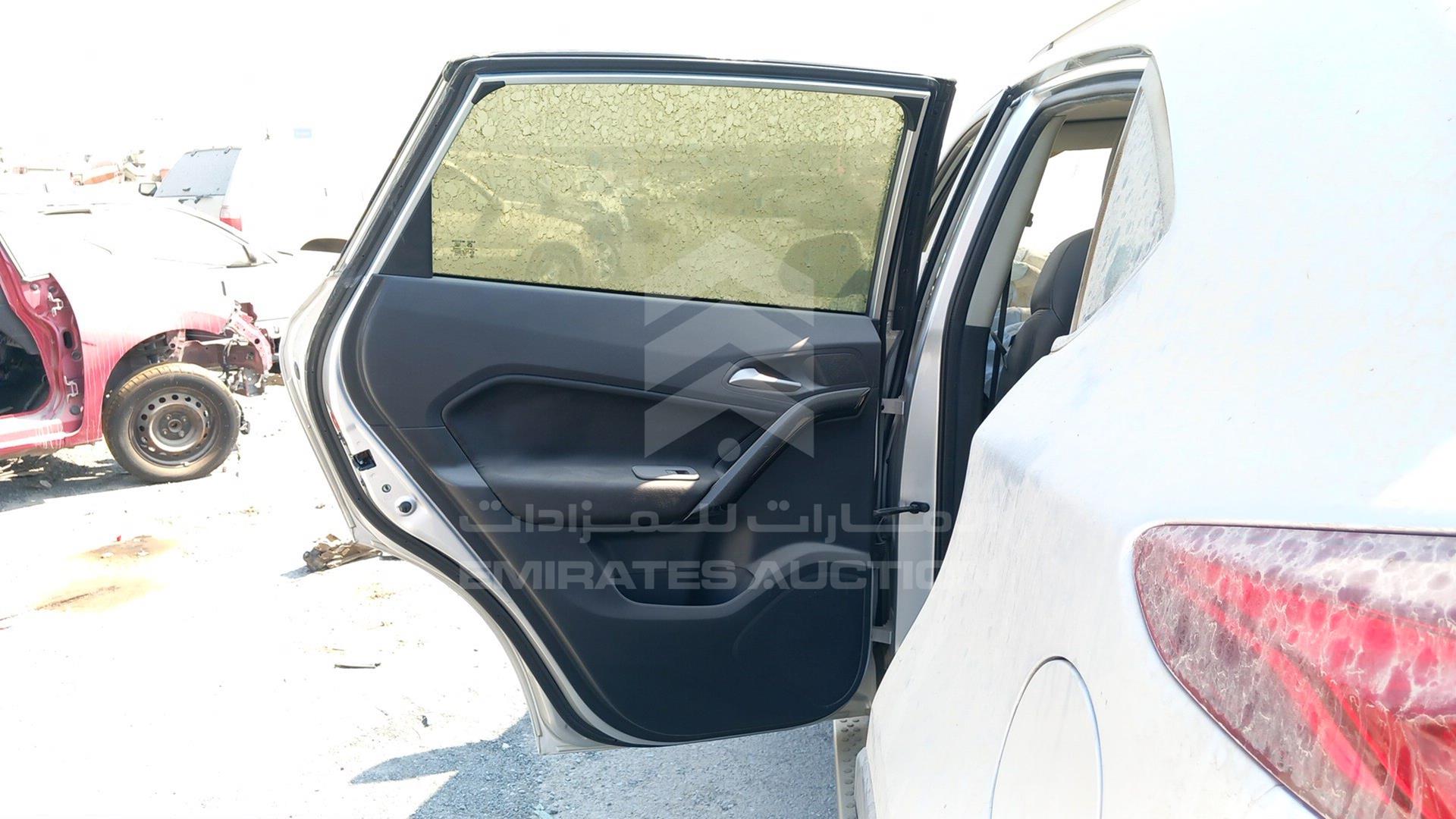 2017 MG GS VIN: LSJA24W9XHS010948