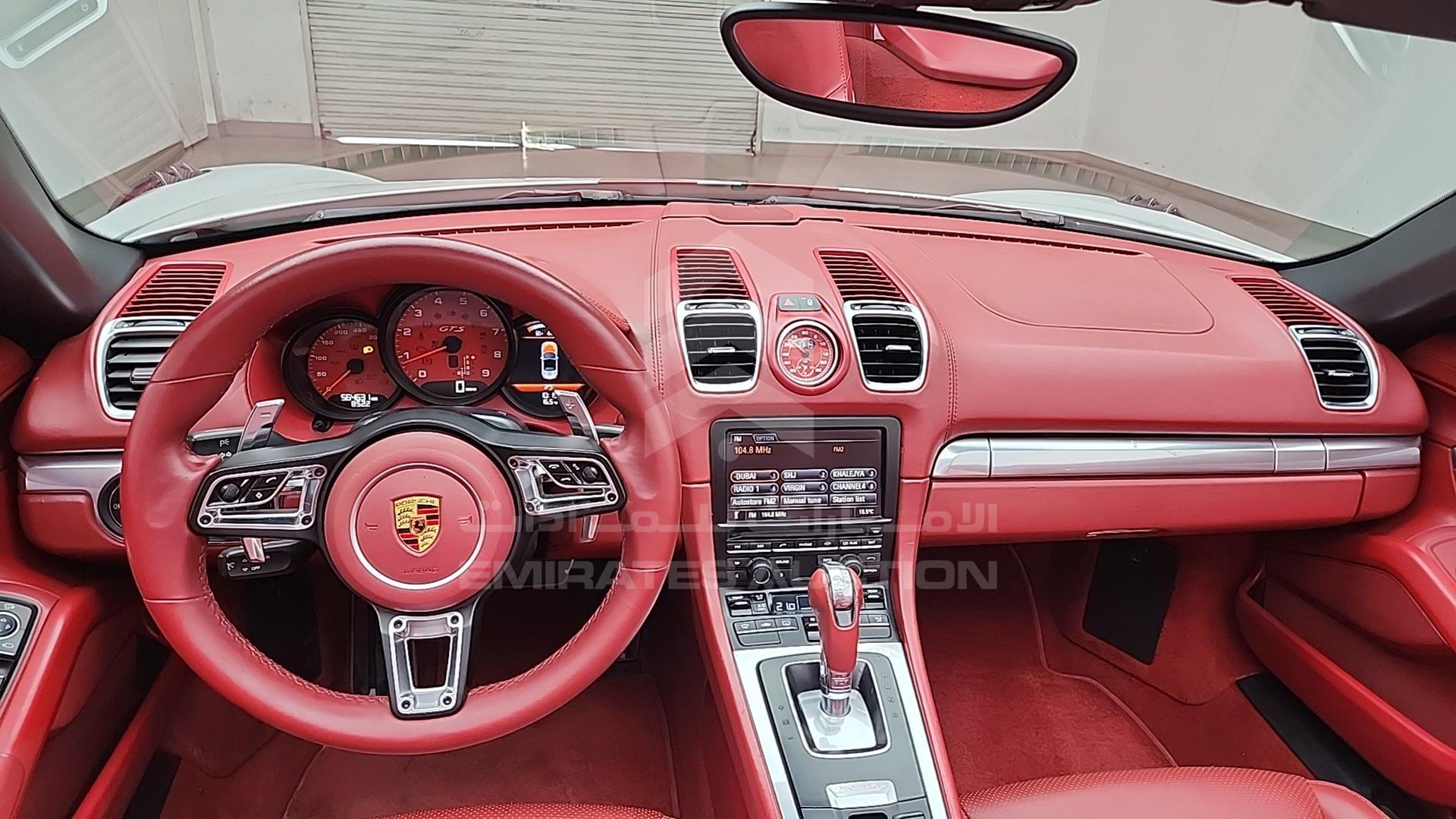 2013 PORSCHE BOXSTER VIN: WP0ZZZ98ZDS102162