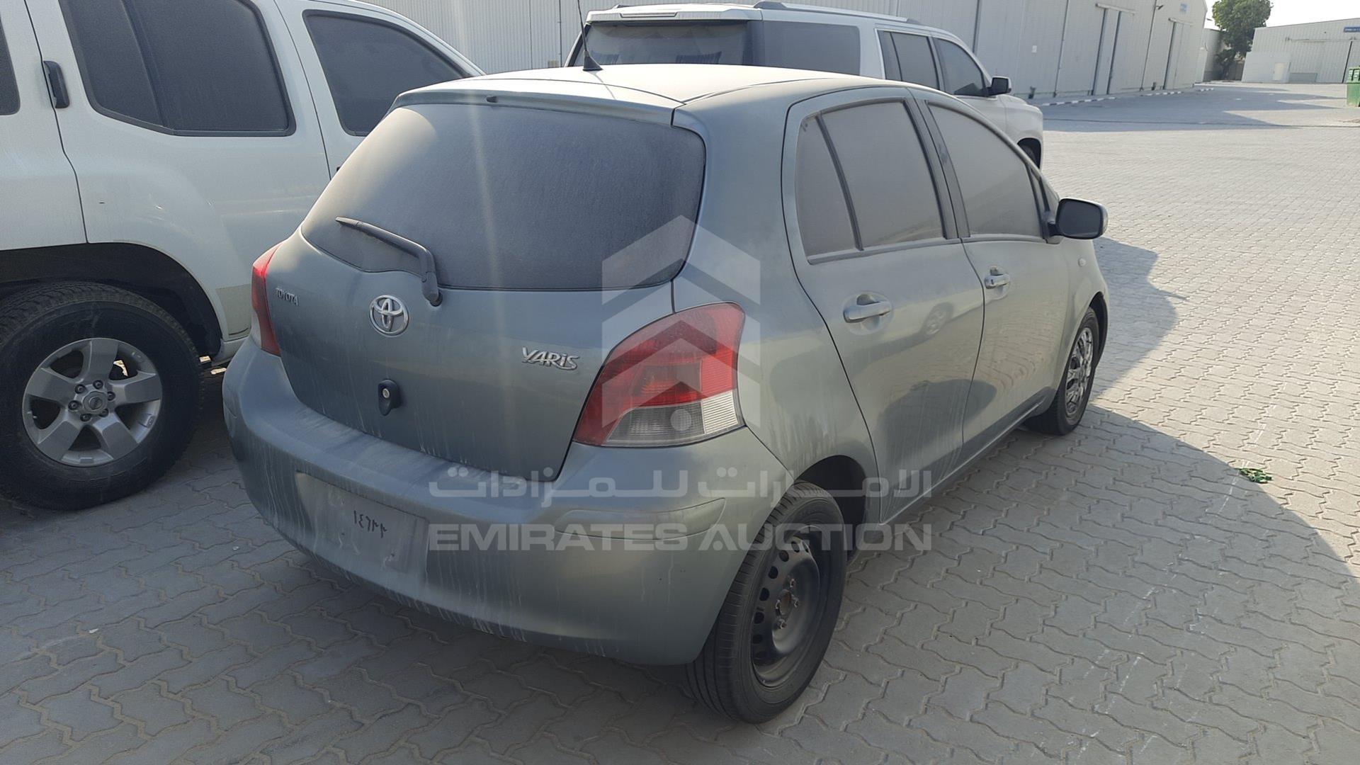 2011 TOYOTA YARIS VIN: JTDKW9231B5161885