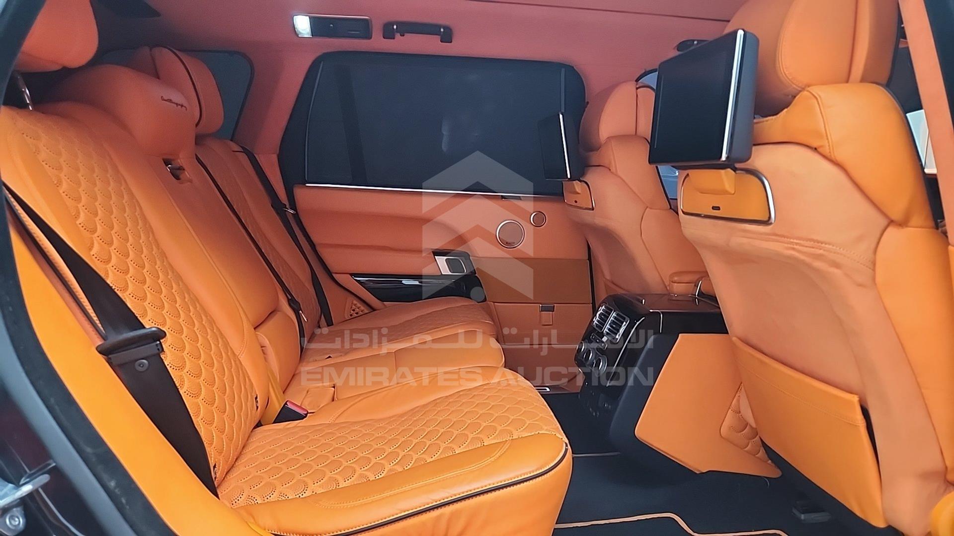 2017 RANGE ROVER VOGUE VIN: SALGV5FE4HA357017