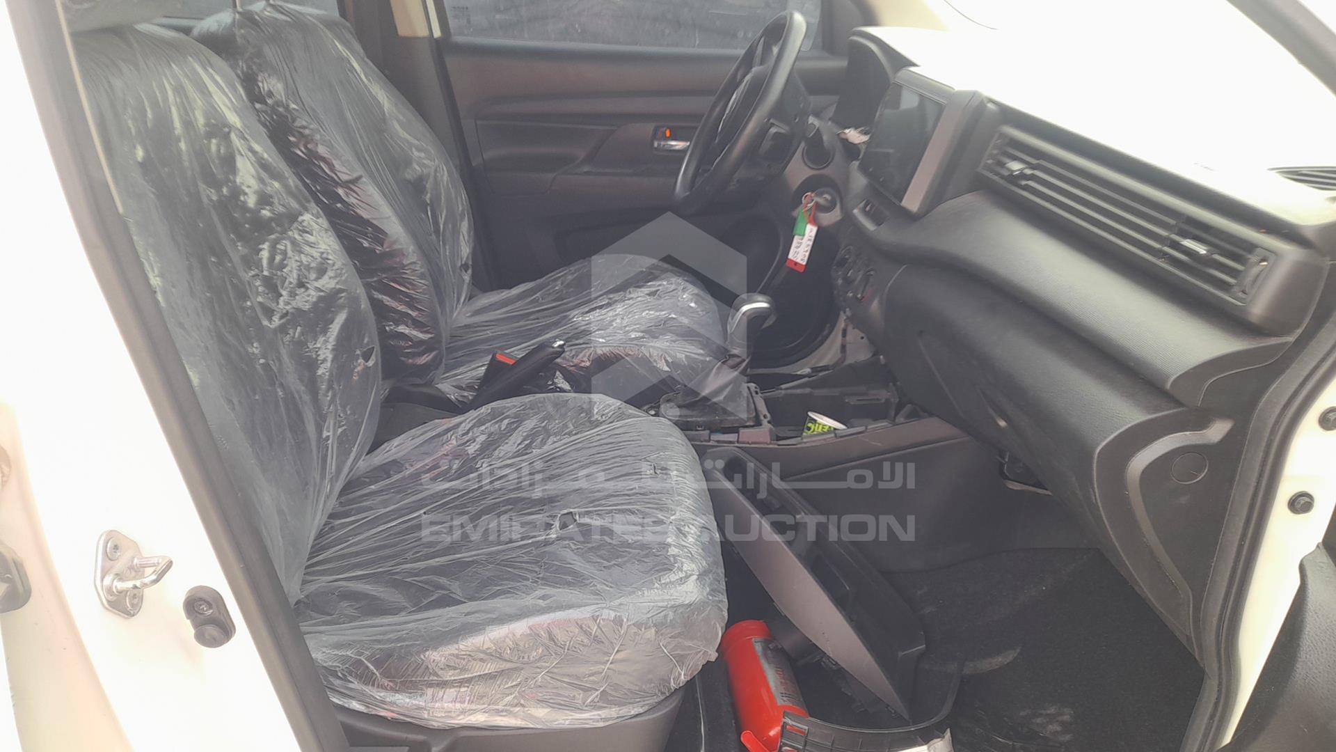 2020 SUZUKI ERTIGA VIN: MA3NC2B16LA185908
