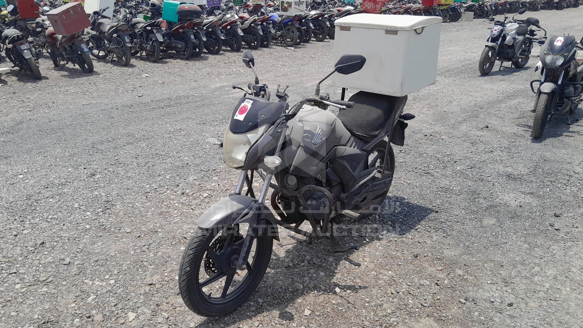 2016 HONDA UNICORN 160 VIN: ME4KC2032G8002192