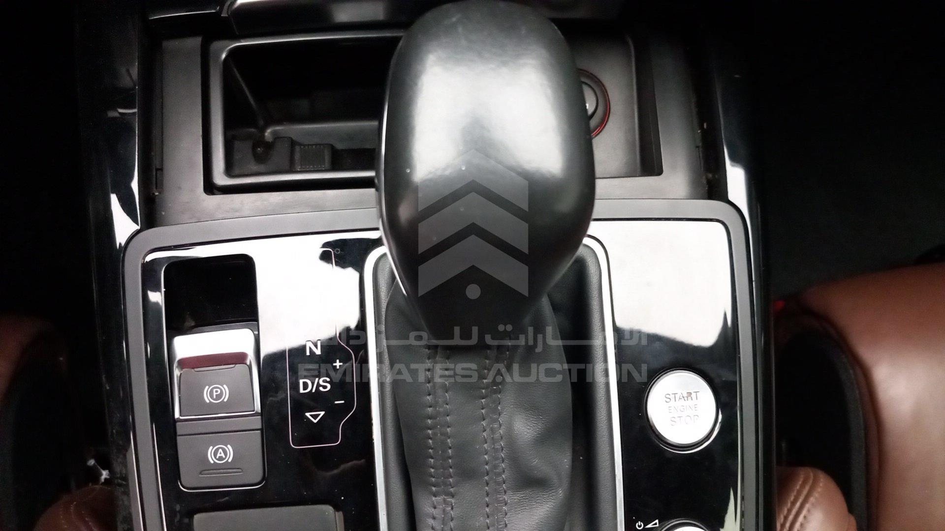 2016 AUDI A7 VIN: WAUSHCFC6GN017903