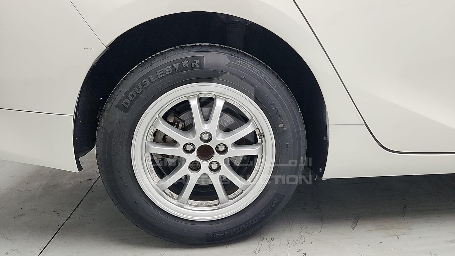 2017 TOYOTA PRIUS VIN: JTDKB3FU3H3577257