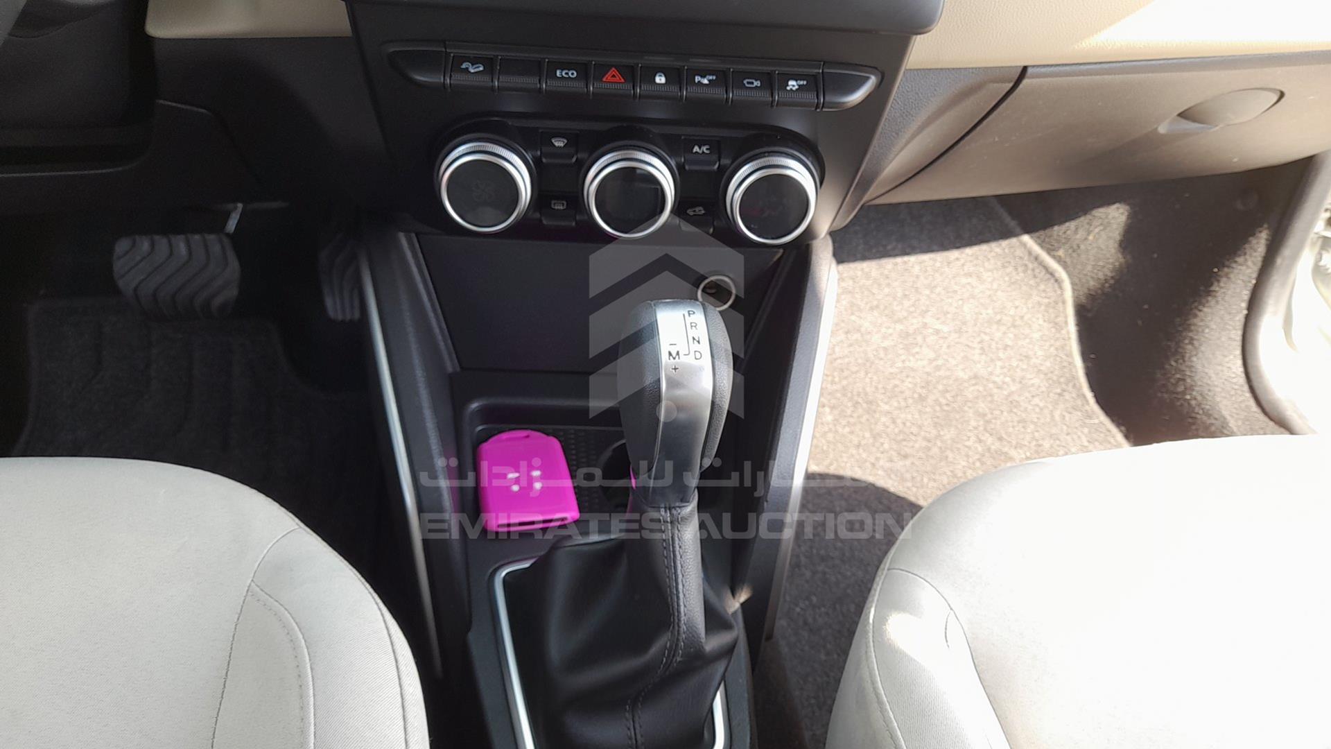 2020 RENAULT DUSTER VIN: VF1HSRSC7LA528964