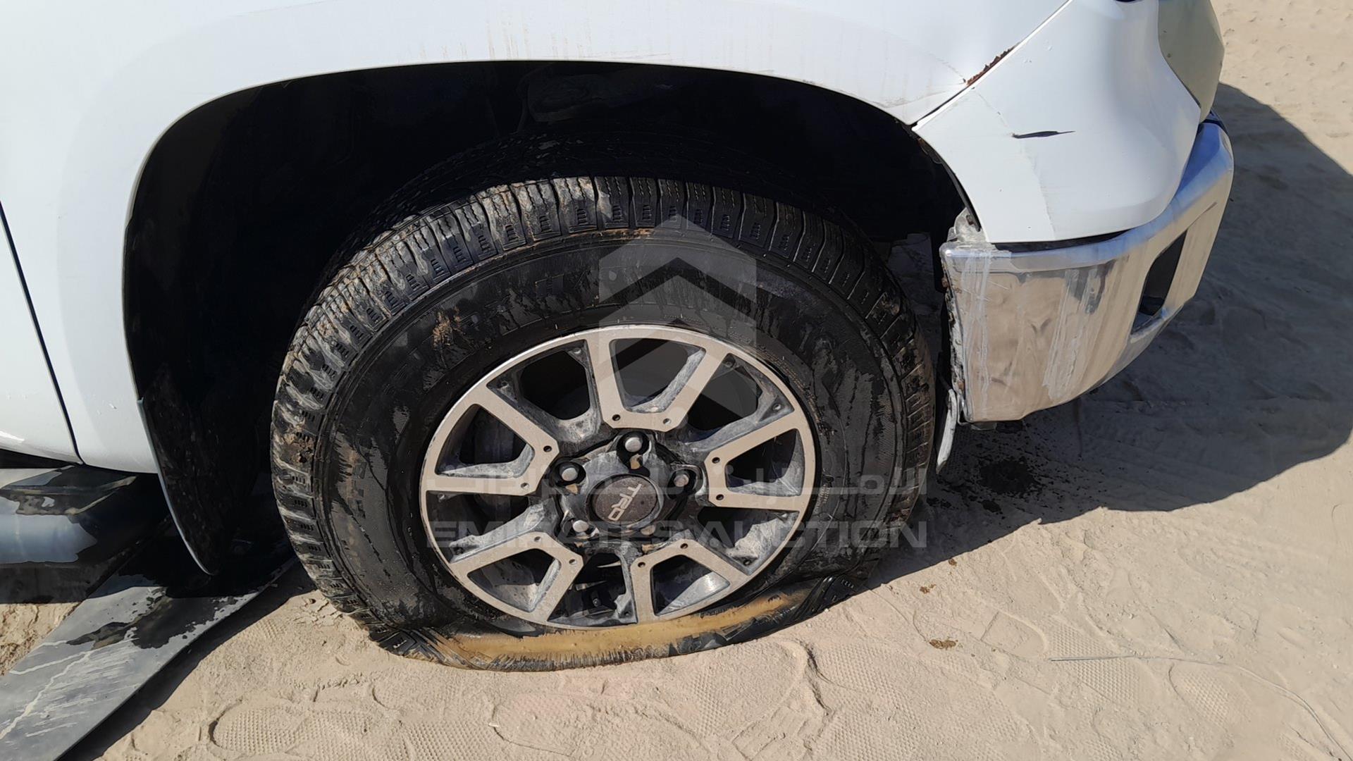 2015 TOYOTA TUNDRA VIN: 5TFUW5F19FX433703