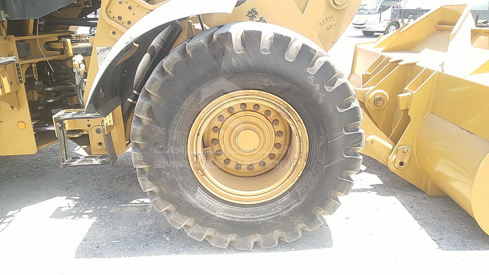 2020 CATERPILLAR 938M VIN: CAT0938MPJ3R07084