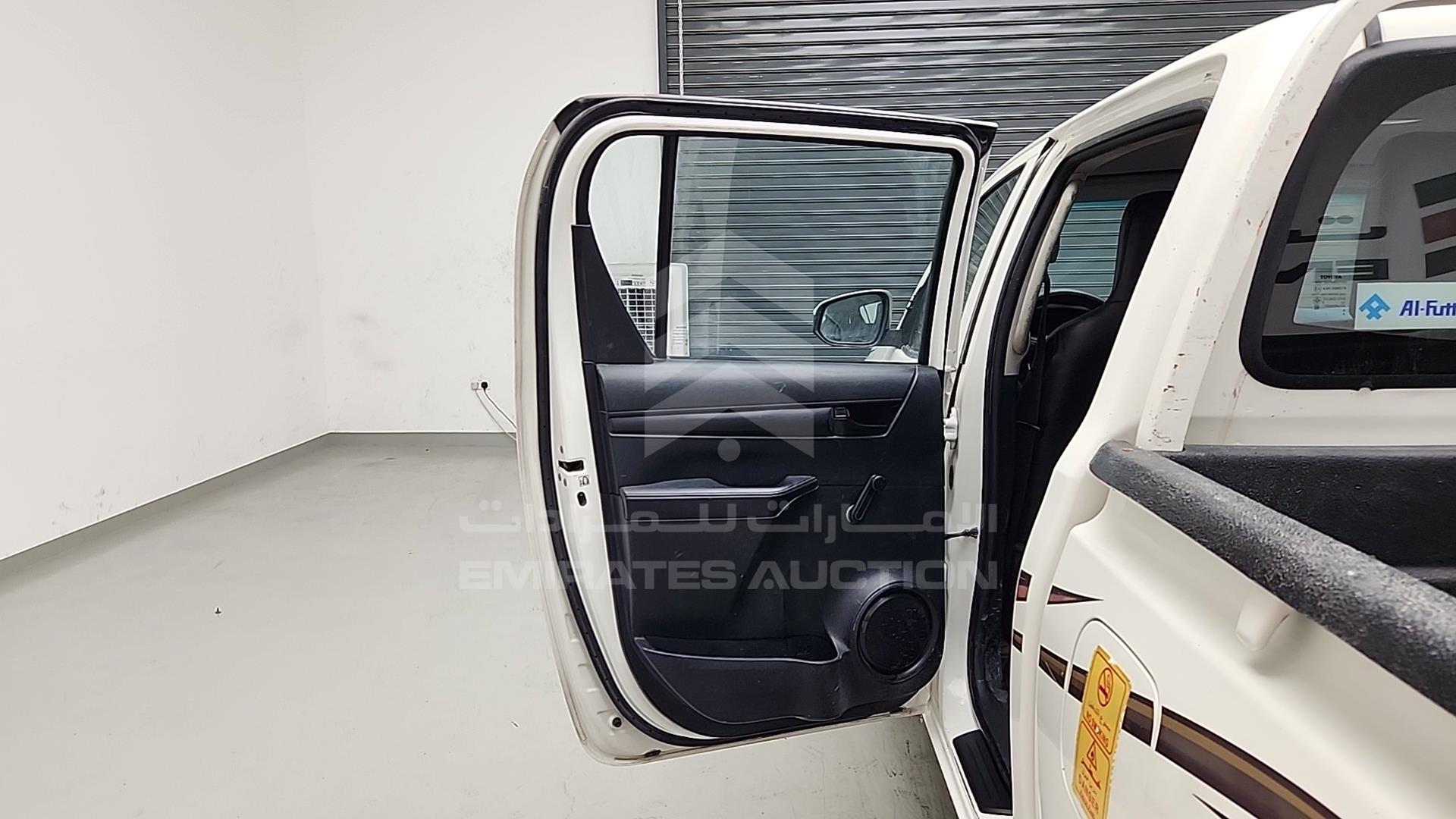 2019 TOYOTA HILUX VIN: MR0DX9CD1K2521317