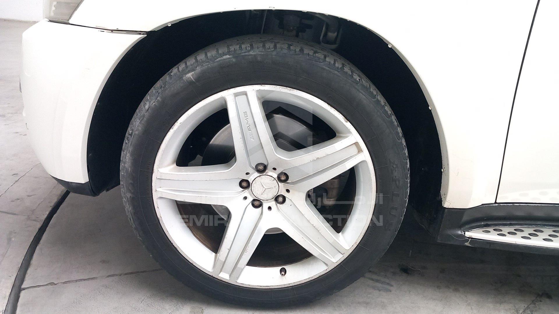 2012 MERCEDES GL 500 VIN: WDCBF8GEXCA777771