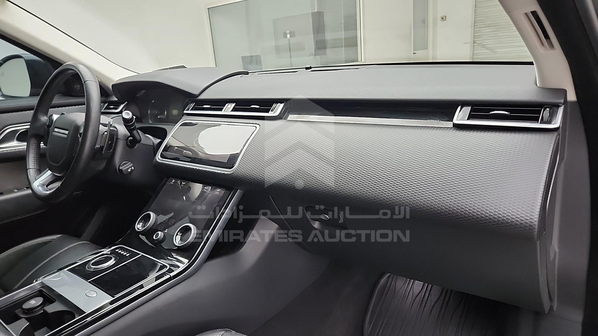 2018 RANGE ROVER --- VIN: SALYB2RV8JA716141