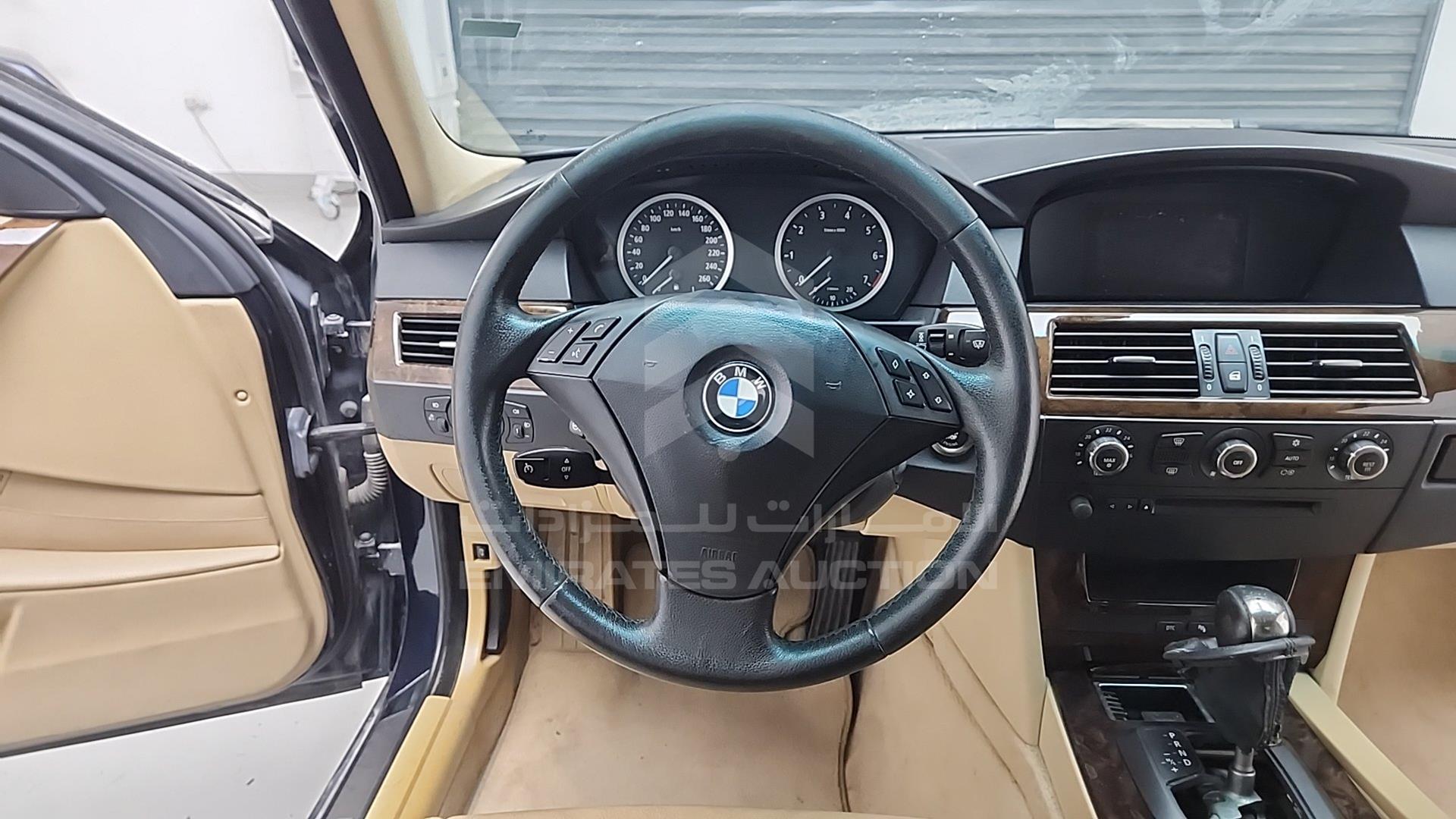 0 BMW 523I VIN: WBANE310X0B953095