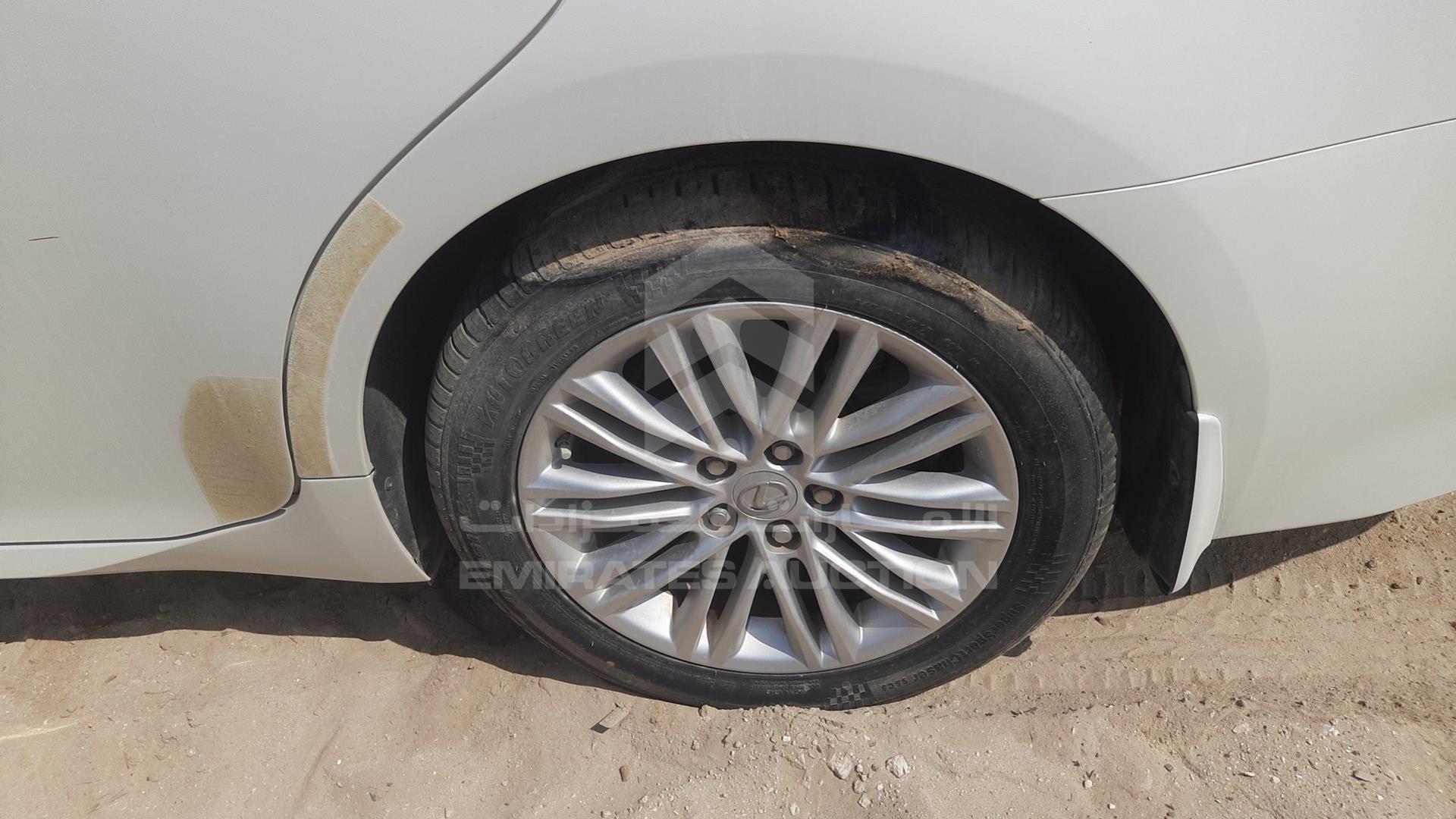 2016 LEXUS IS 250 VIN: JTHBJ1GG0G2084302