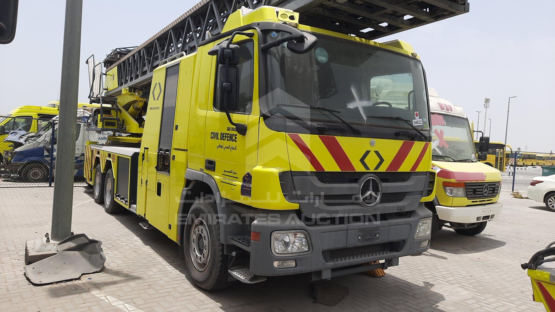 0 MERCEDES FIRE AND RESCUE TRUCK WITH ESCALATOR VIN: WDAKHCAA59L439476