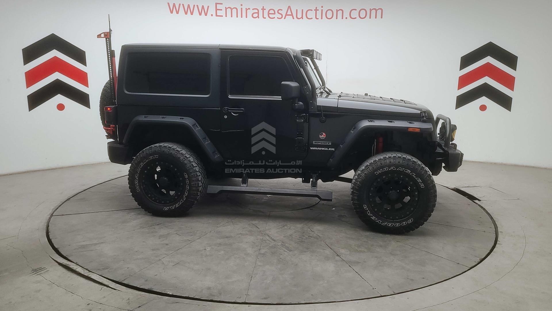 2013 JEEP WRANGLER / VIN: 1C4BJWAG4DL530318