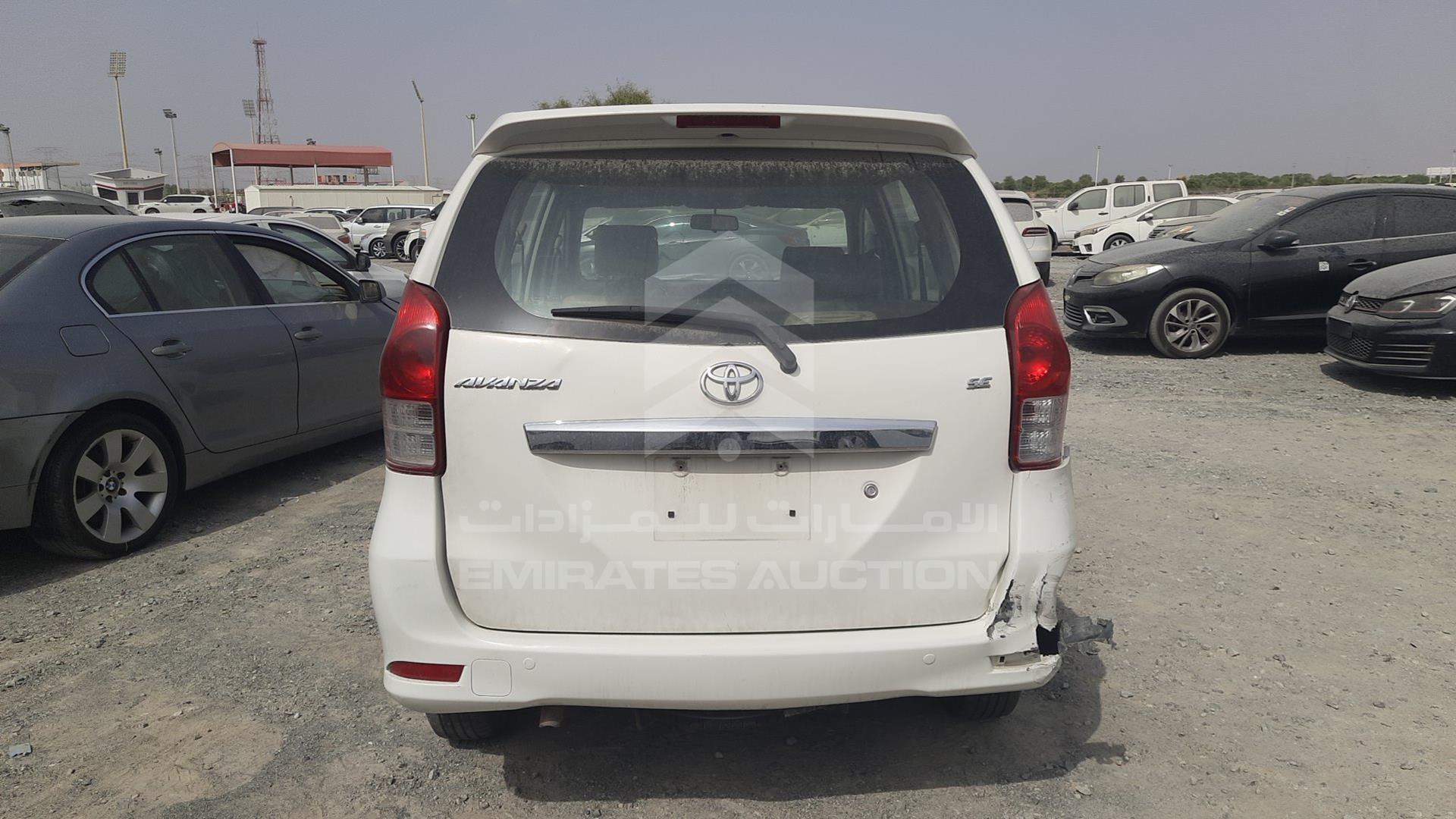 2015 TOYOTA AVANZA VIN: MHKMC13F1FK018413