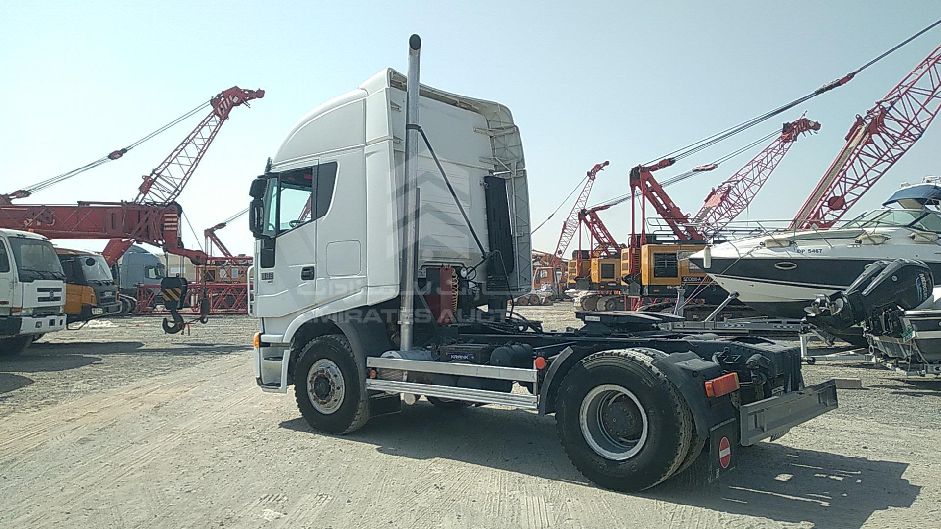 2014 IVECO 682 VIN: LZFH18T17ED289913