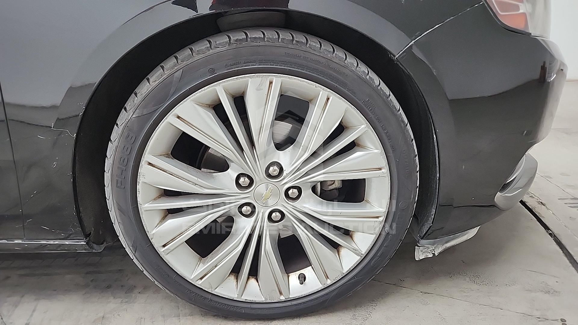 2018 CHEVROLET IMPALA VIN: 2G1135S32J9102822
