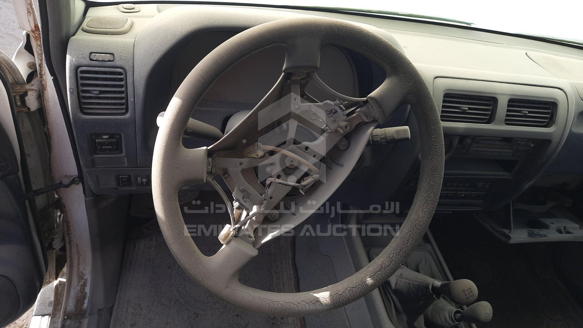 2002 TOYOTA PRADO VIN: JTEBN95J920098069