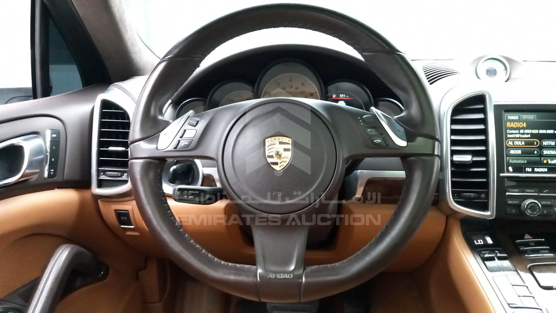 2013 PORSCHE CAYENNE VIN: WP1ZZZ92ZDLA00806