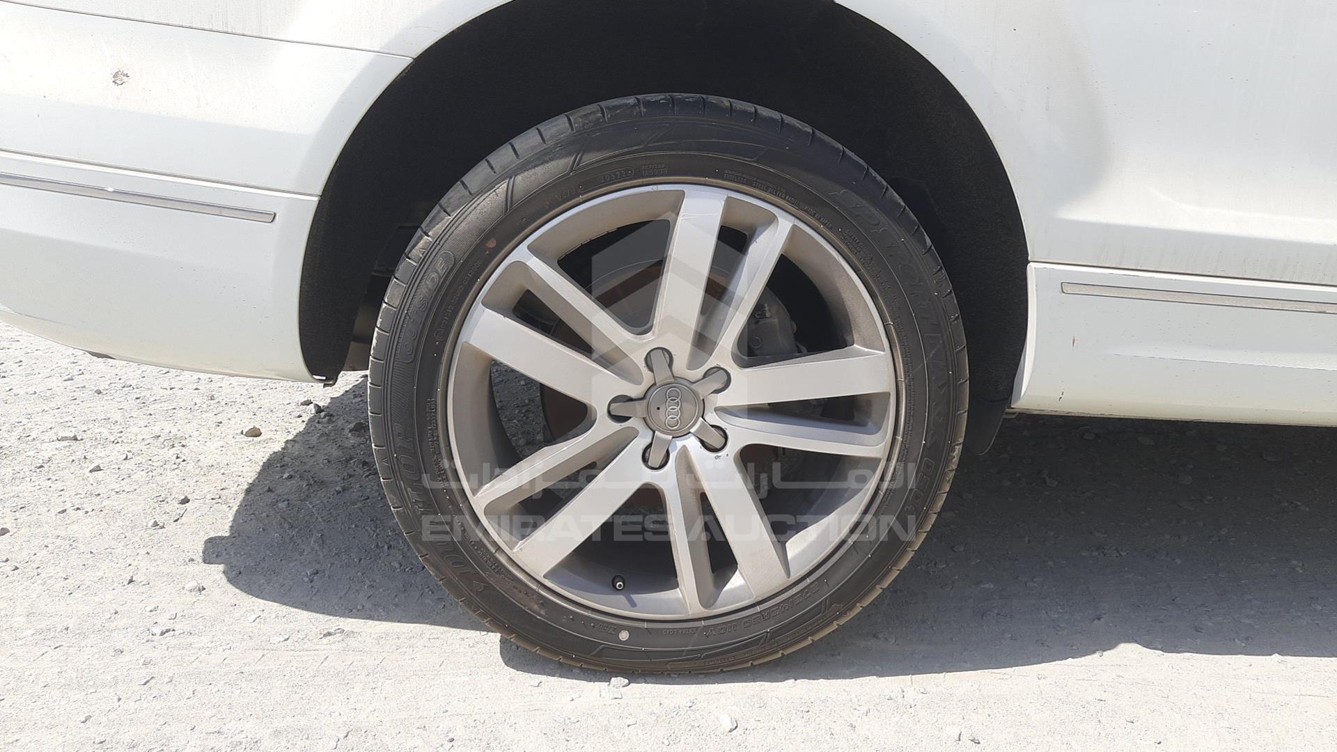 2014 AUDI Q7 VIN: WA1AGDFE1ED000920