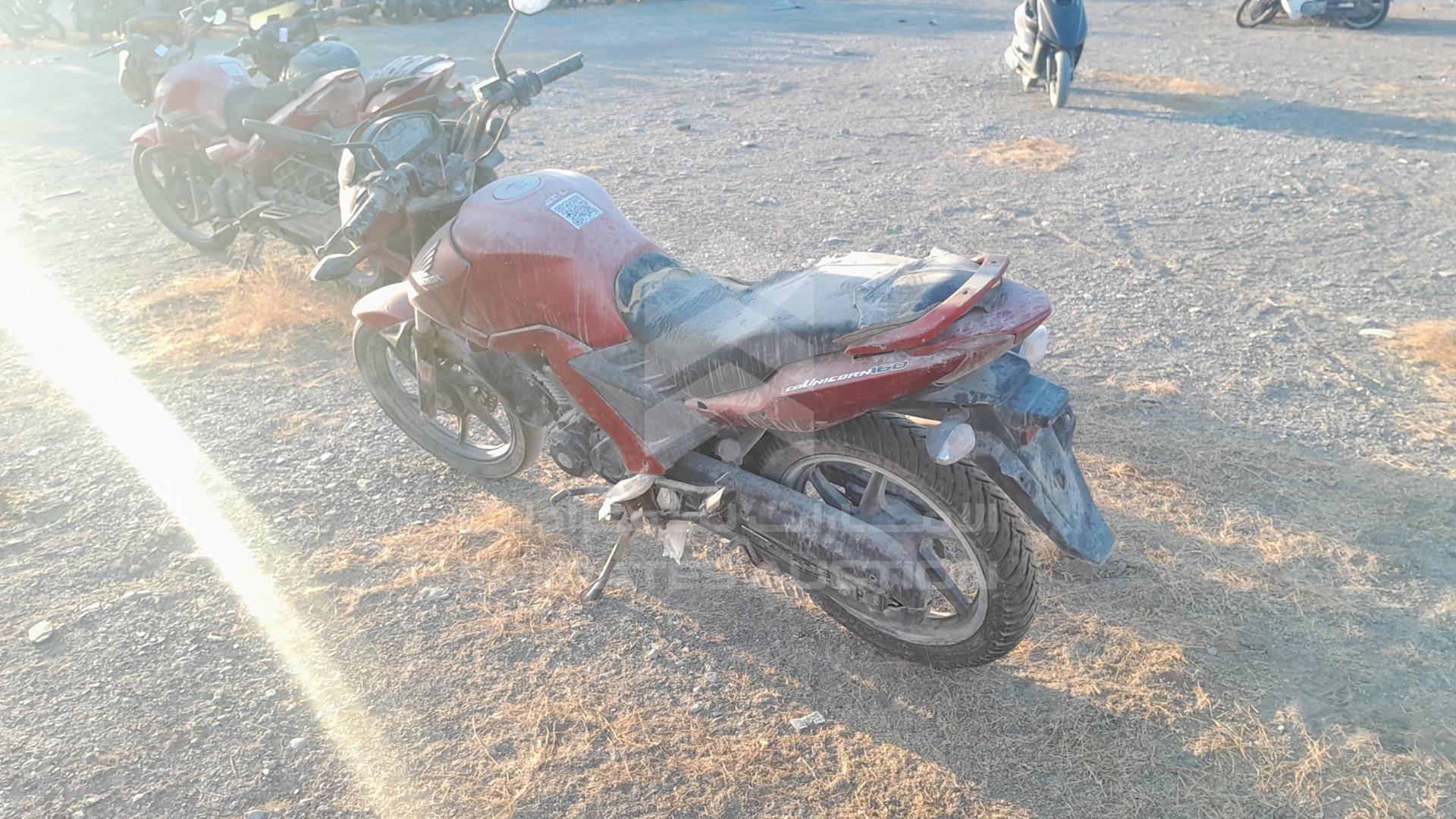 2017 HONDA UNICORN VIN: ME4KC2062H8002883