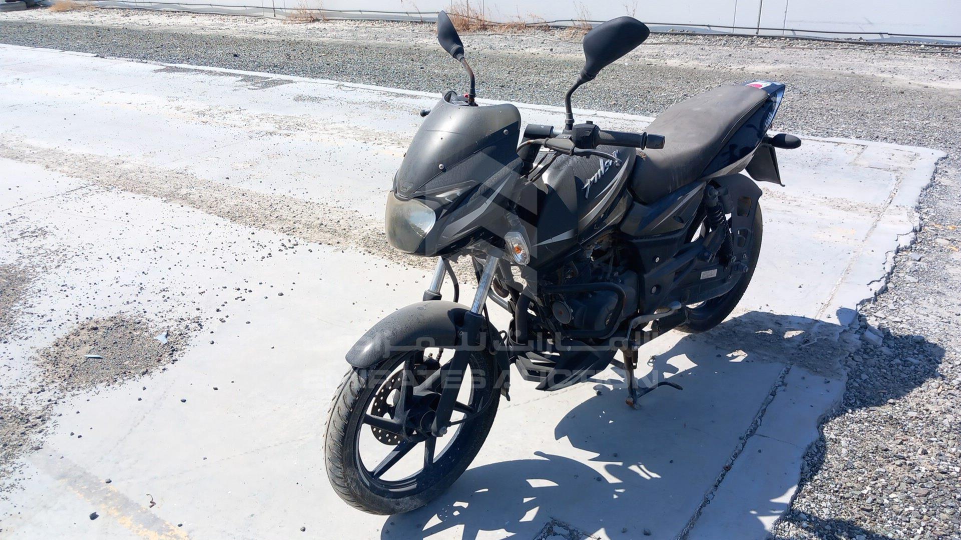 2020 BAJAJ 150 CC VIN: MD2A11CY1LCC61646