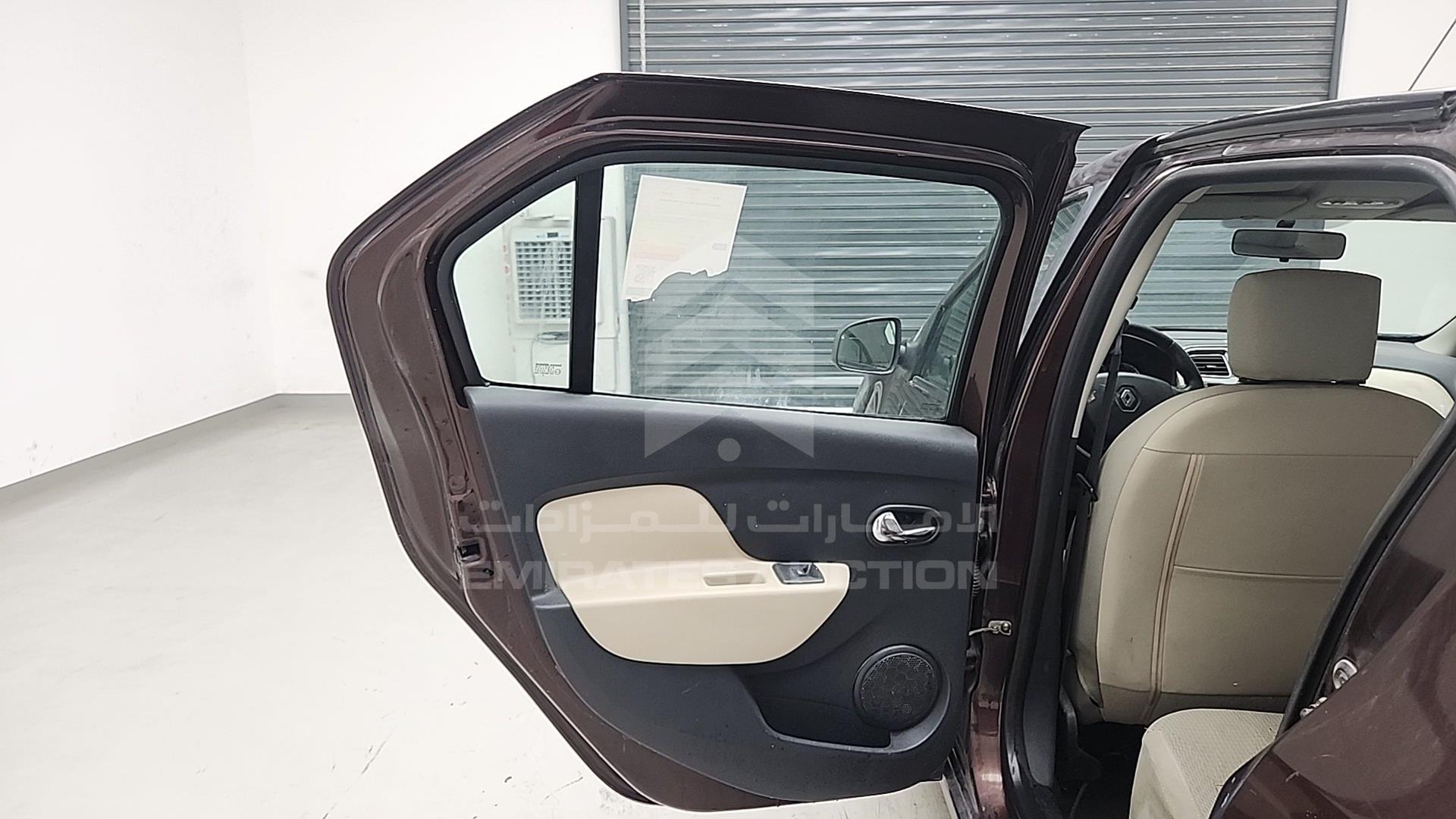 2017 RENAULT SYMBOL VIN: VF14SRAB7HT513853