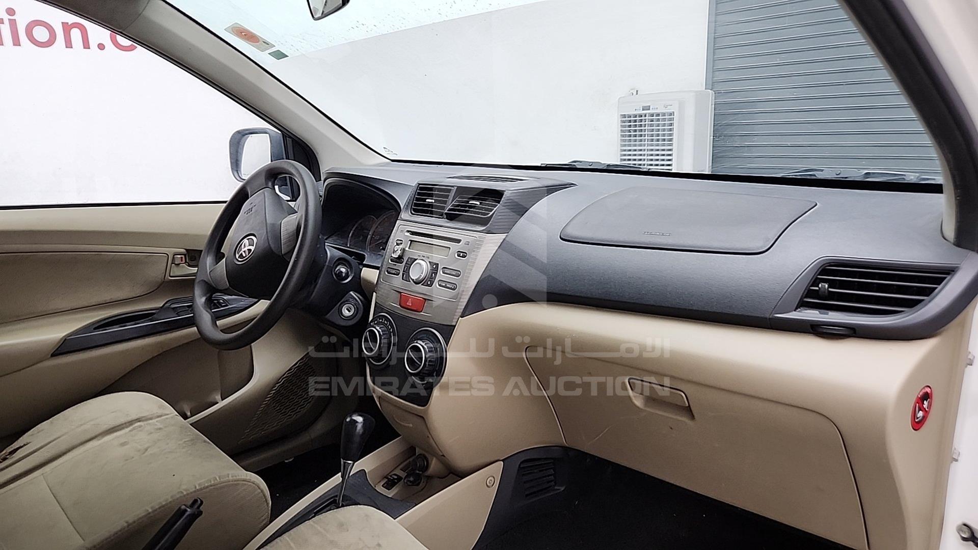 2015 TOYOTA AVANZA VIN: MHKMC12F8FK001903
