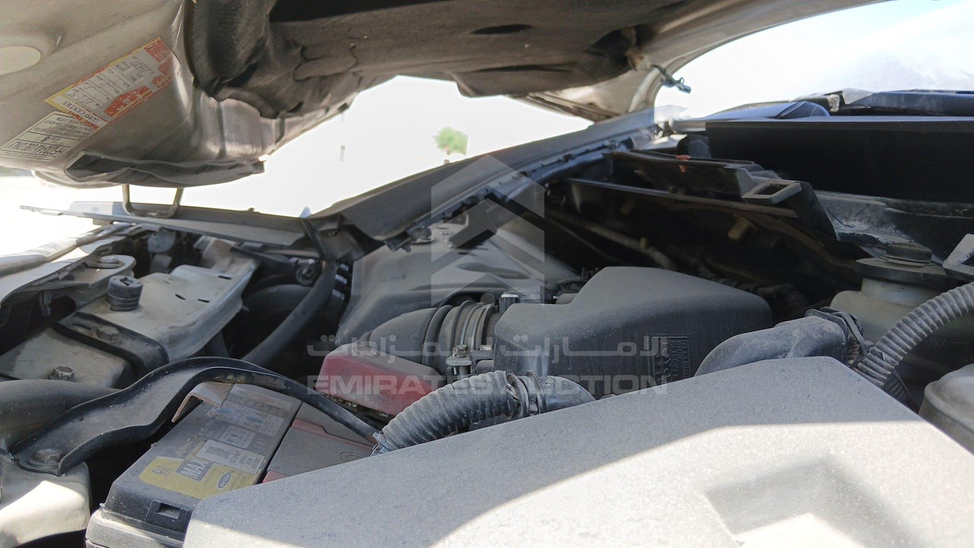 2008 TOYOTA COROLLA VIN: JTDBR40EX89007675