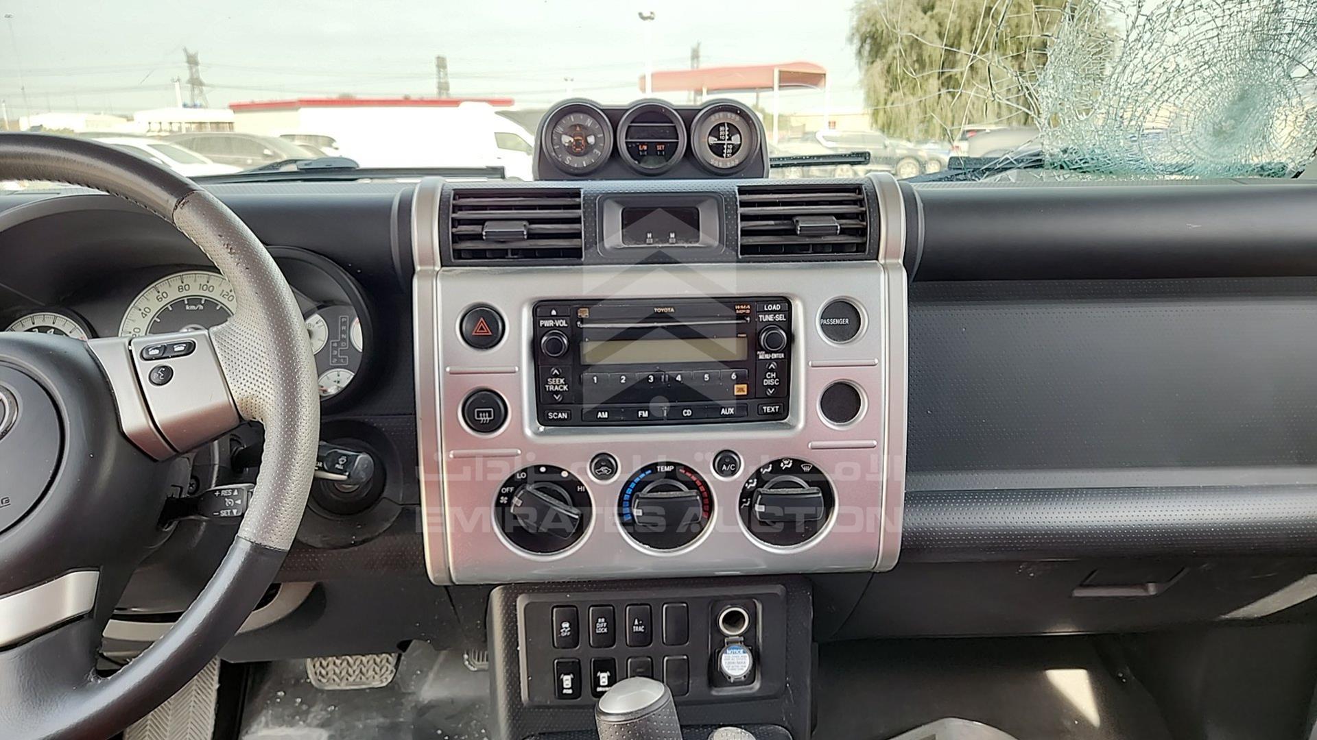 2012 TOYOTA FJ CRUISER VIN: JTEBU11F5CK125988