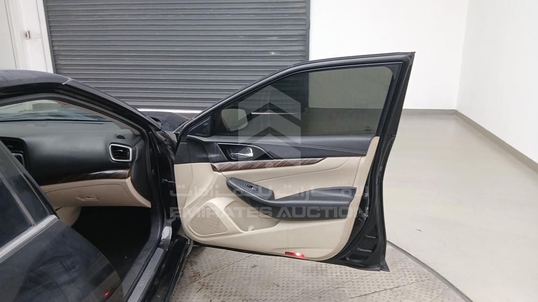 2016 Nissan Maxima — Front Right Door — Photo 30