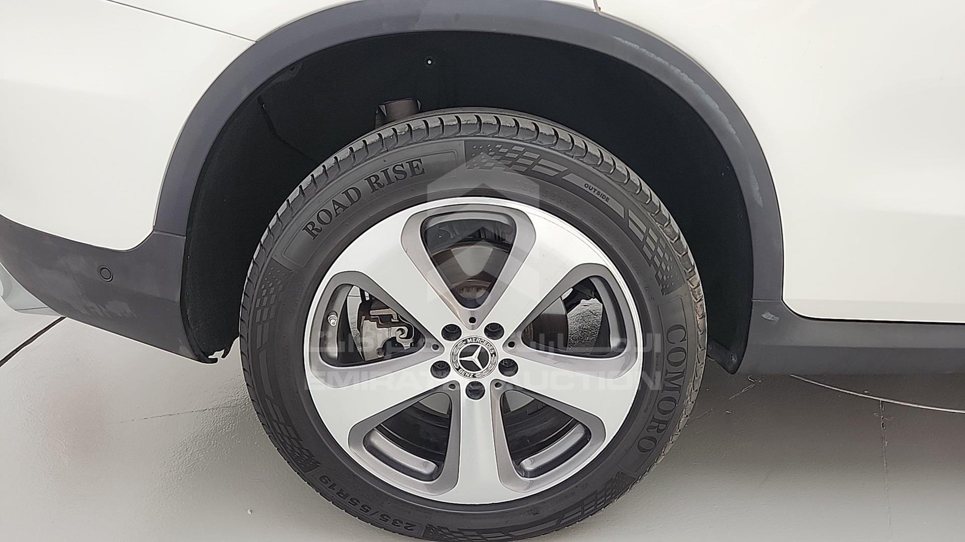 2019 MERCEDES GLC 300 VIN: WDC0G4JB9KV182140