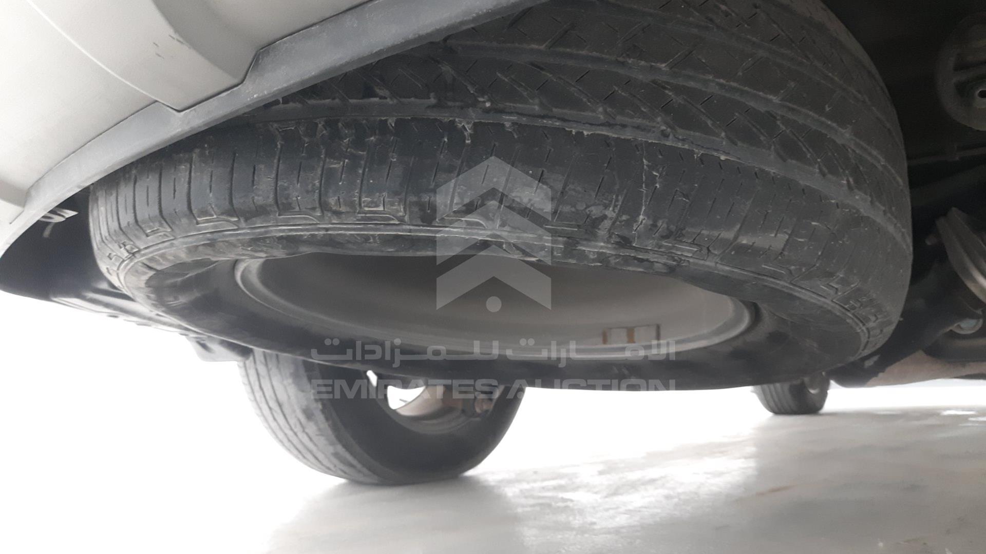 2015 HYUNDAI SANTA FE VIN: KMHST81C4FU435589