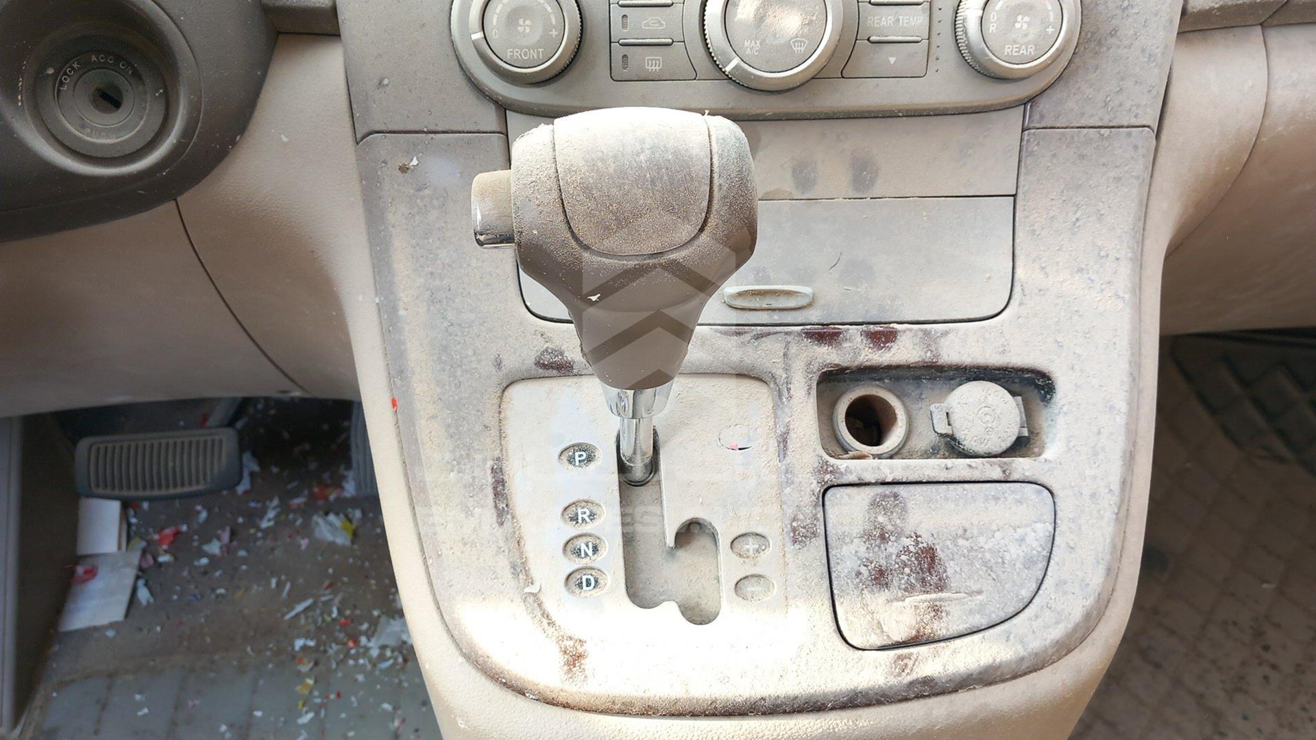 2008 KIA CARNIVAL VIN: KNAMB763986252972