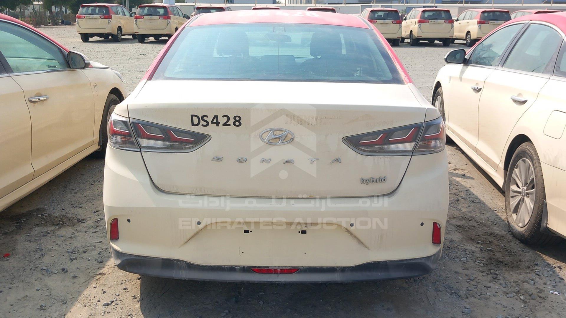 2018 HYUNDAI SONATA VIN: KMHE2413XJA082035
