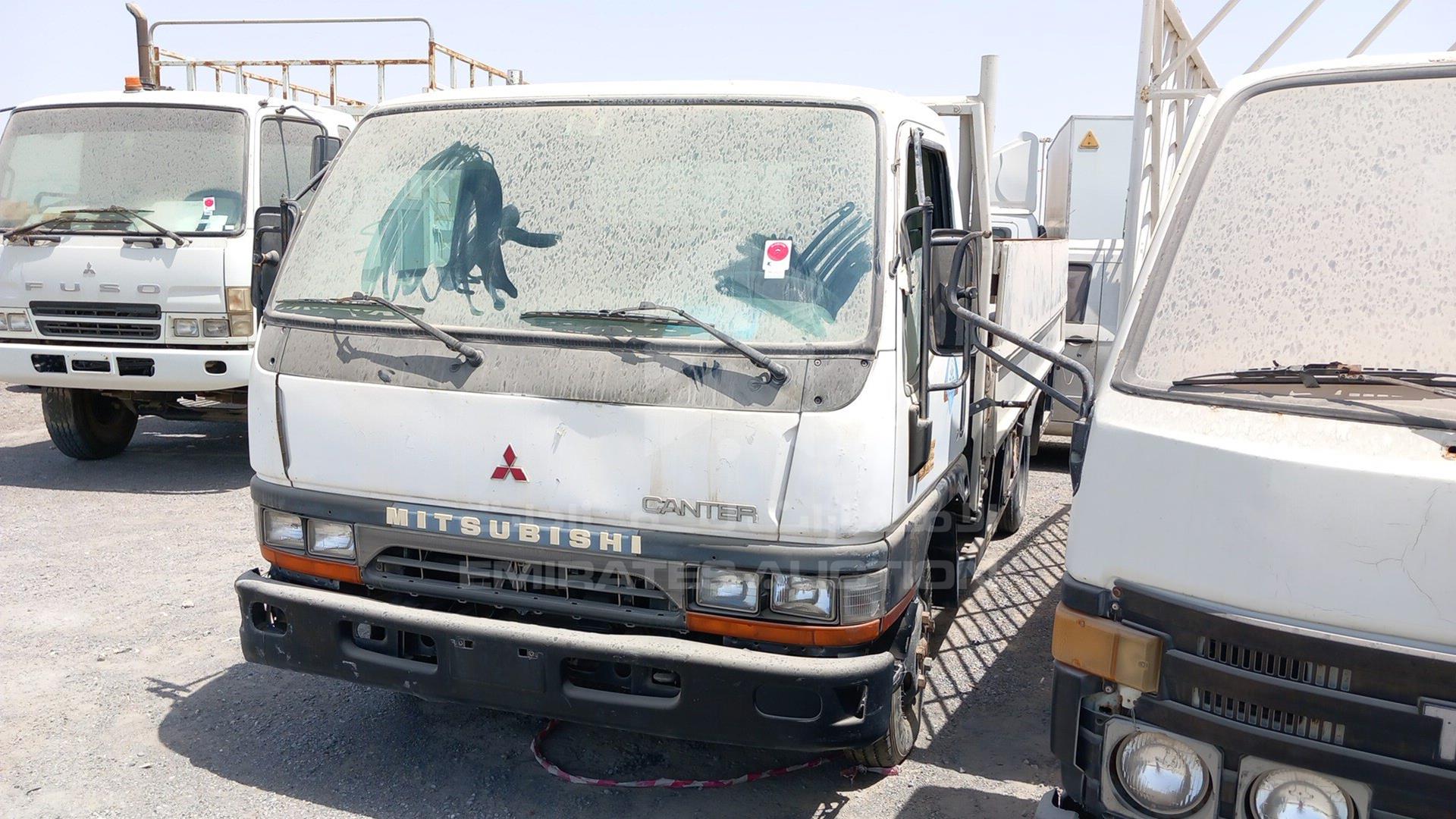 2004 MITSUBISHI CANTER VIN: JL7BCE1K64K010669