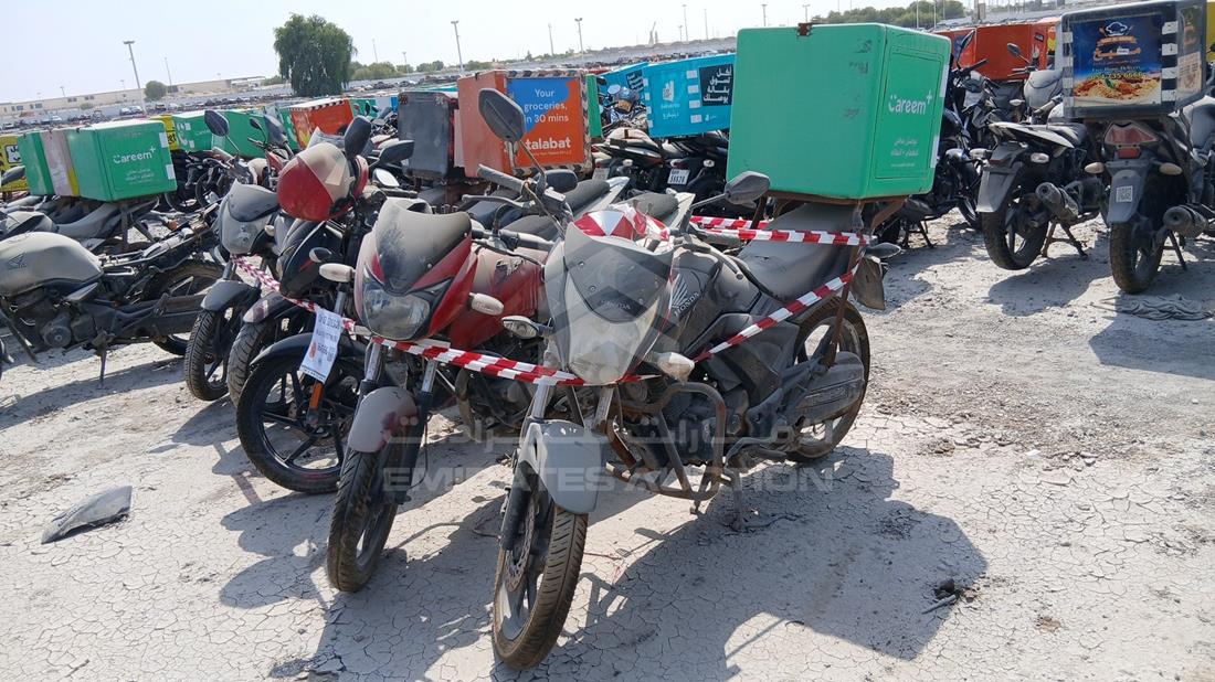 5 Motorbikes — Front Left Angle — Photo 7