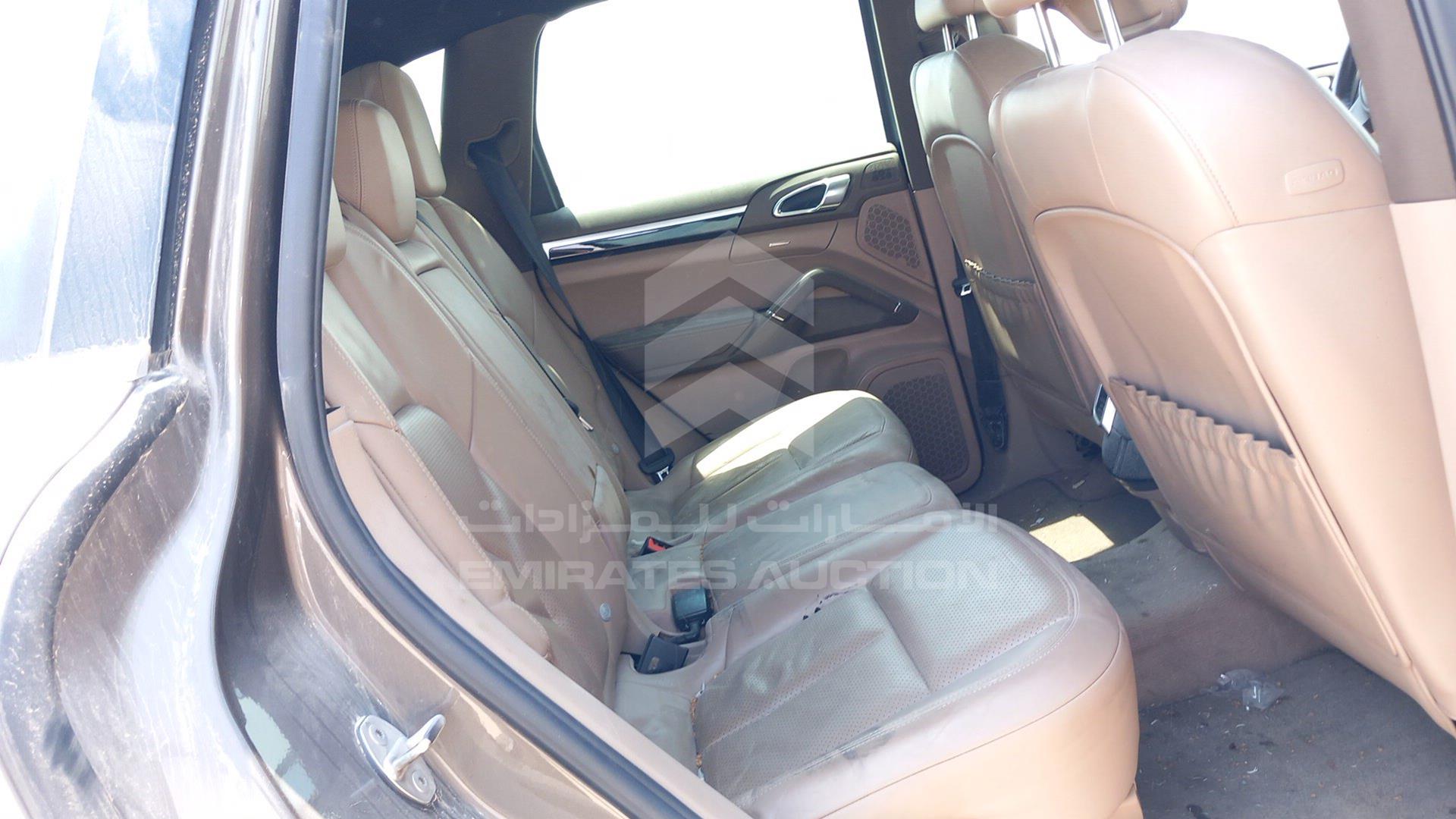 2013 PORSCHE CAYENNE VIN: WP1AA2A23DLA02678