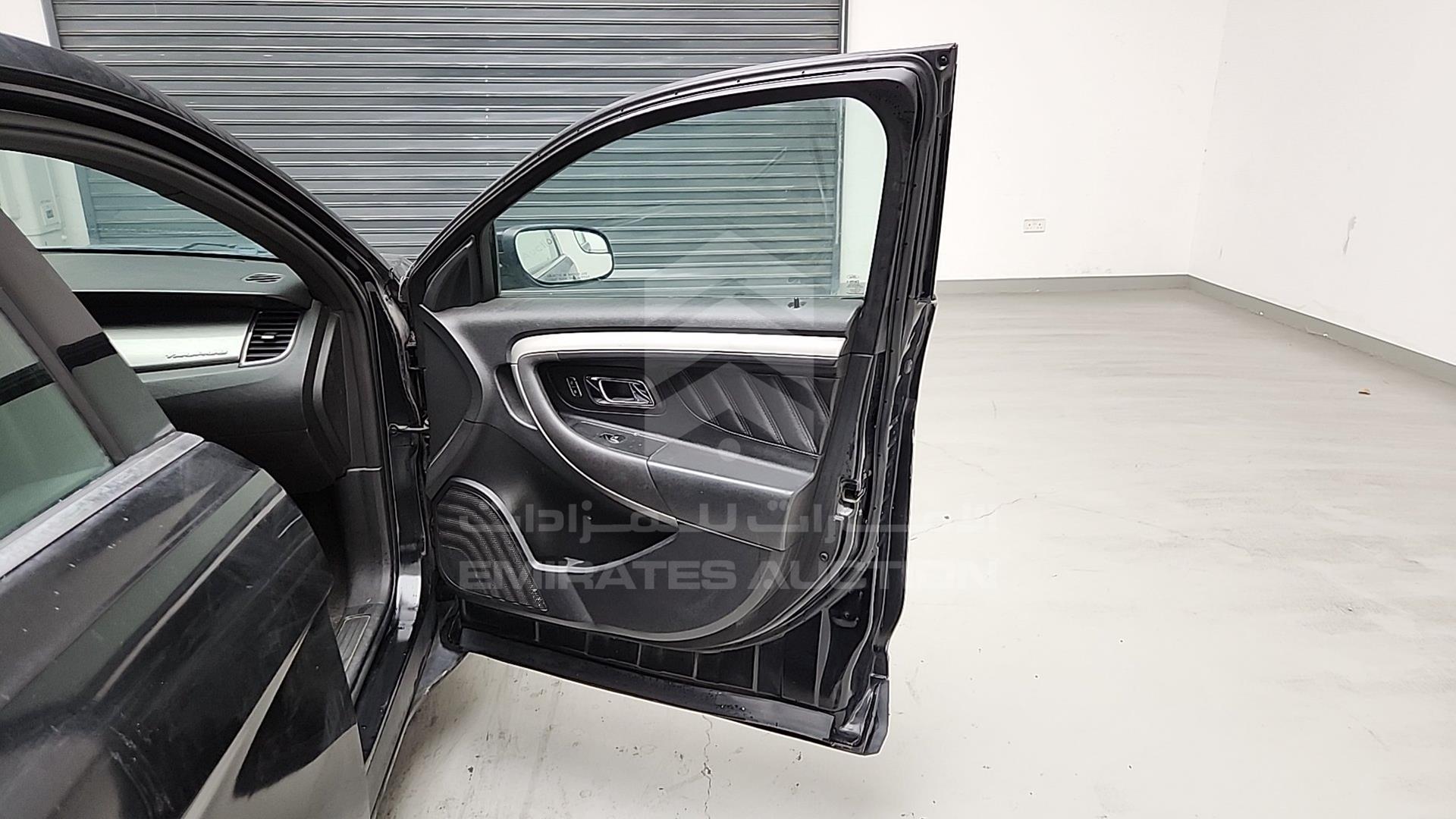 2013 FORD TAURUS VIN: 1FAHP2E82DG155287