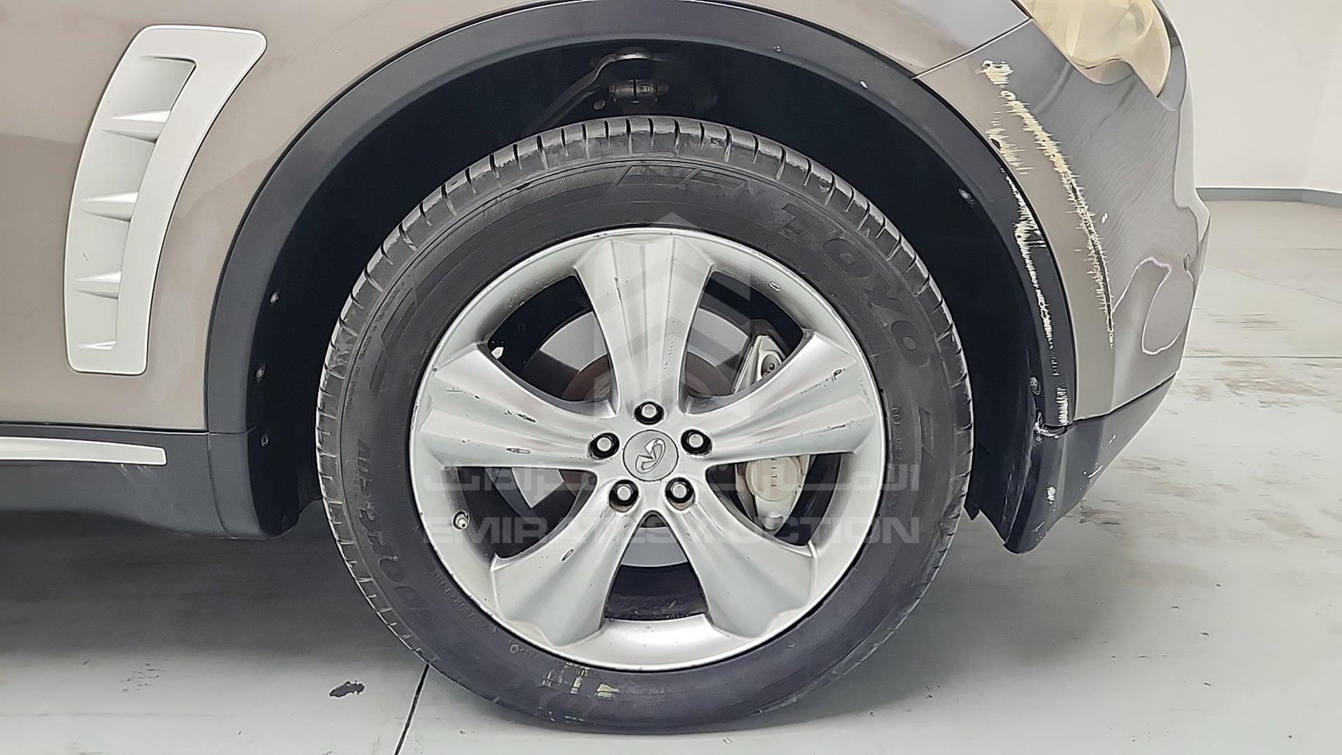 2009 INFINITI FX 35 VIN: JNRAS15Y49M502177