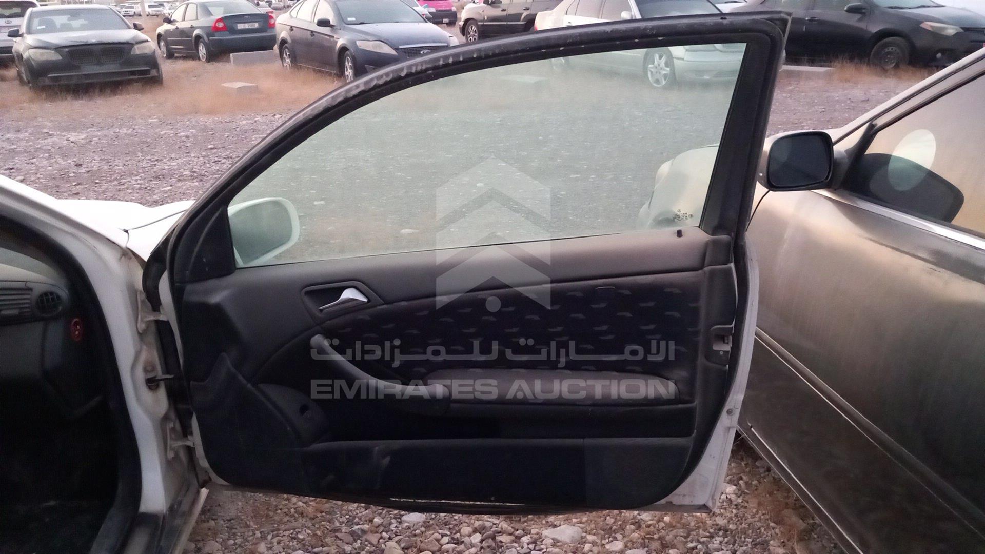 2002 MERCEDES C 200 VIN: WDB2037451A361675
